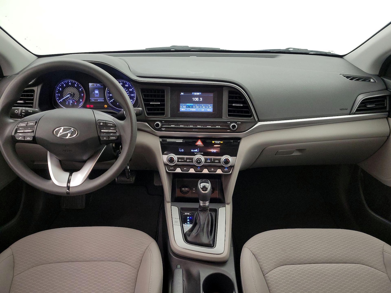 2020 Hyundai Elantra SE - Photo 10