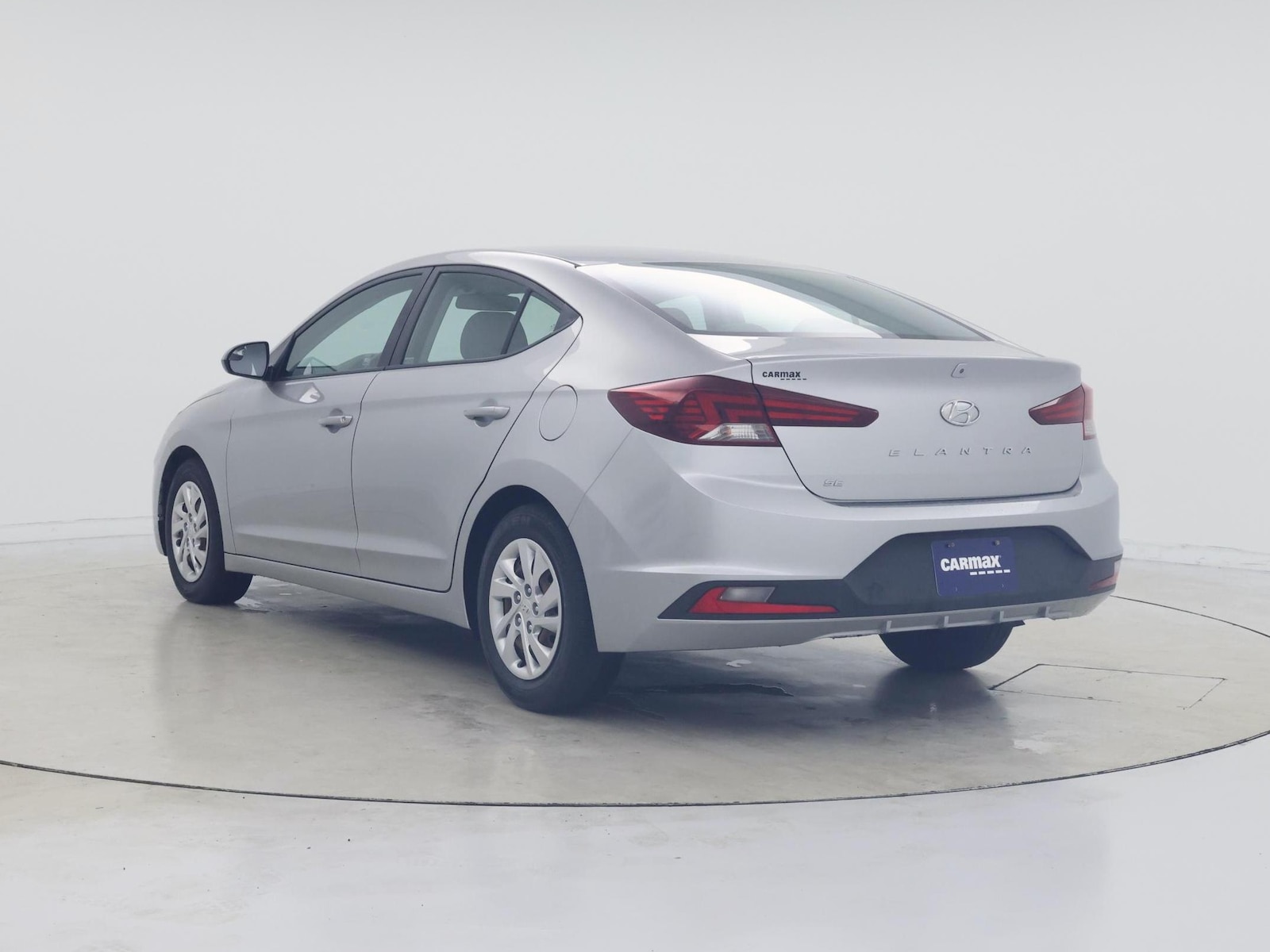 2020 Hyundai Elantra SE - Photo 3