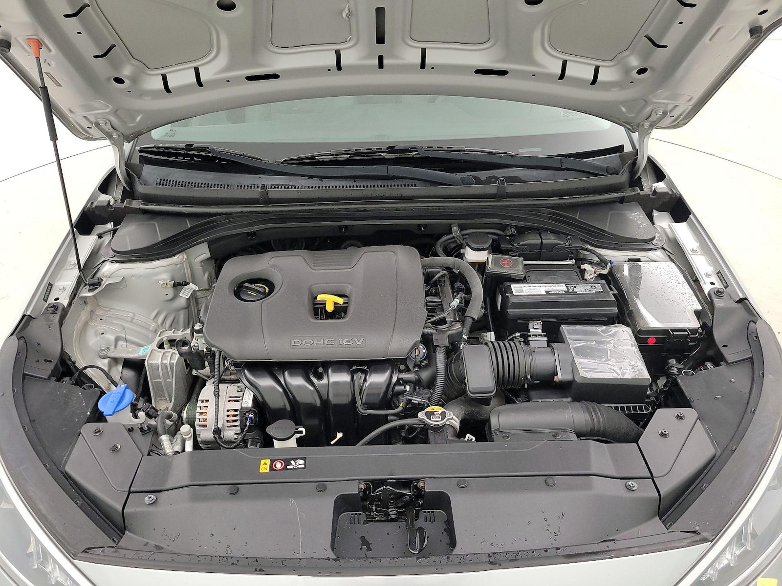 2020 Hyundai Elantra SE - Photo 22