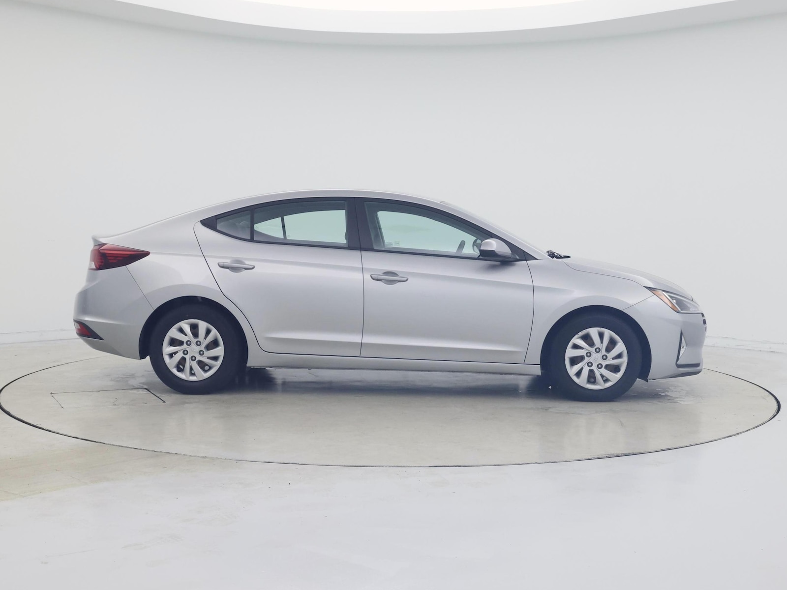 2020 Hyundai Elantra SE - Photo 8