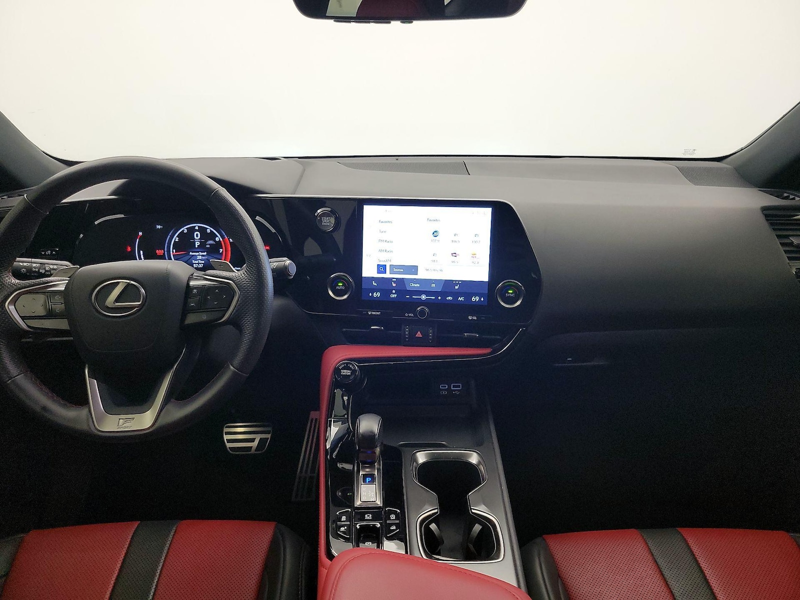 2022 Lexus NX 350 - Photo 10