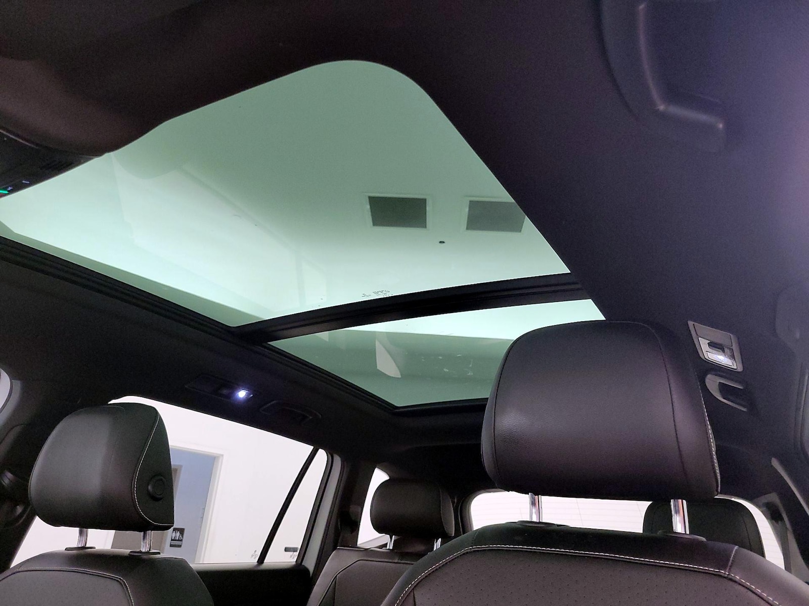 Panoramic Sunroof
