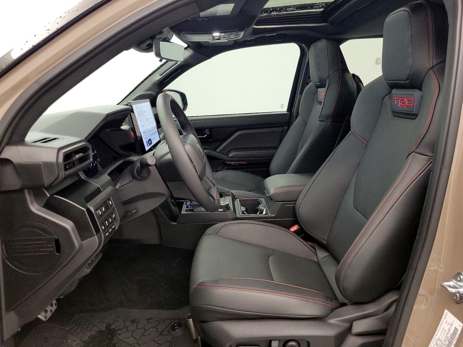 2025 Toyota Tacoma TRD Pro - Photo 12