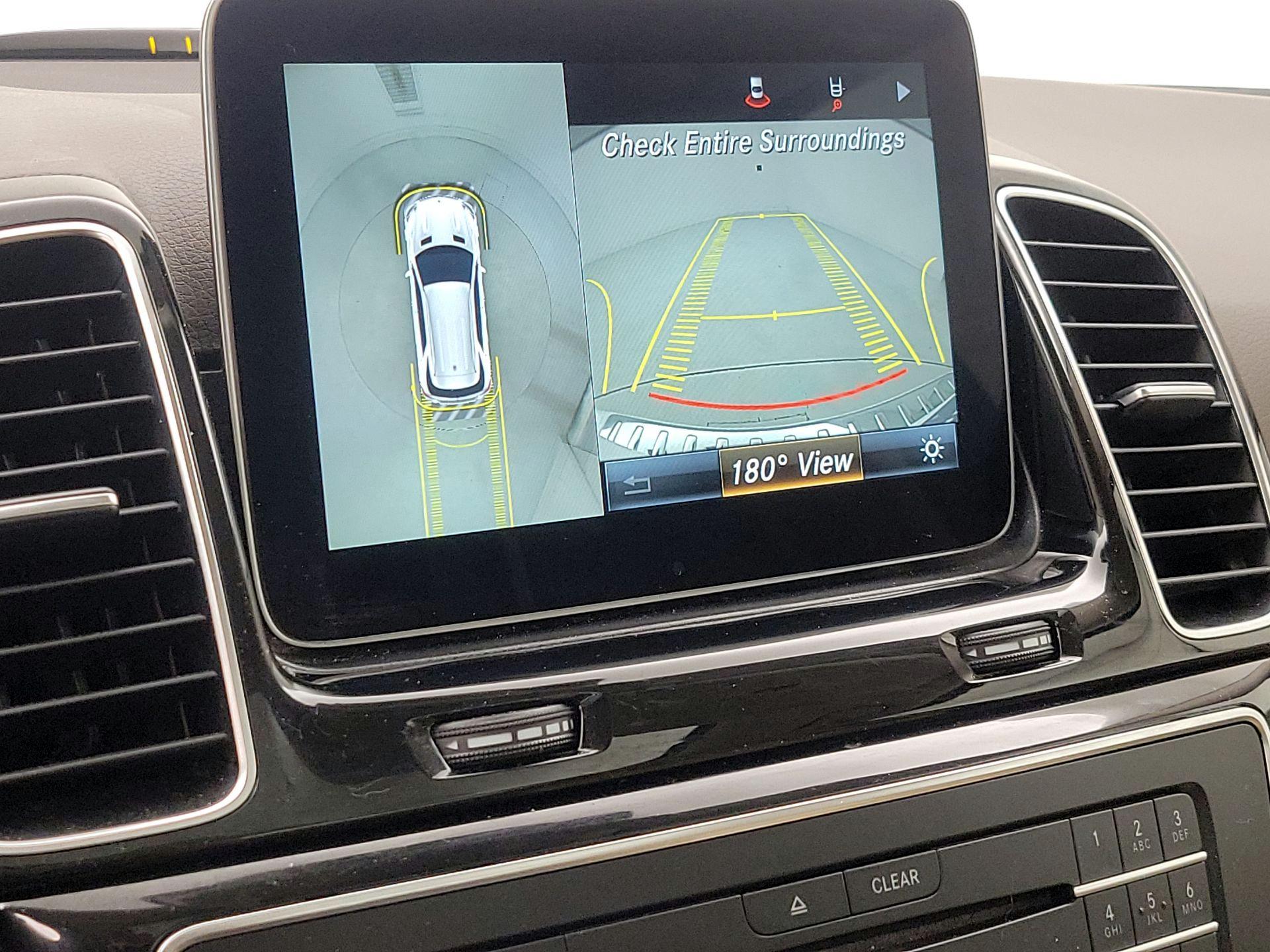 Thumbnail: 2017 Mercedes-Benz GLE - 15