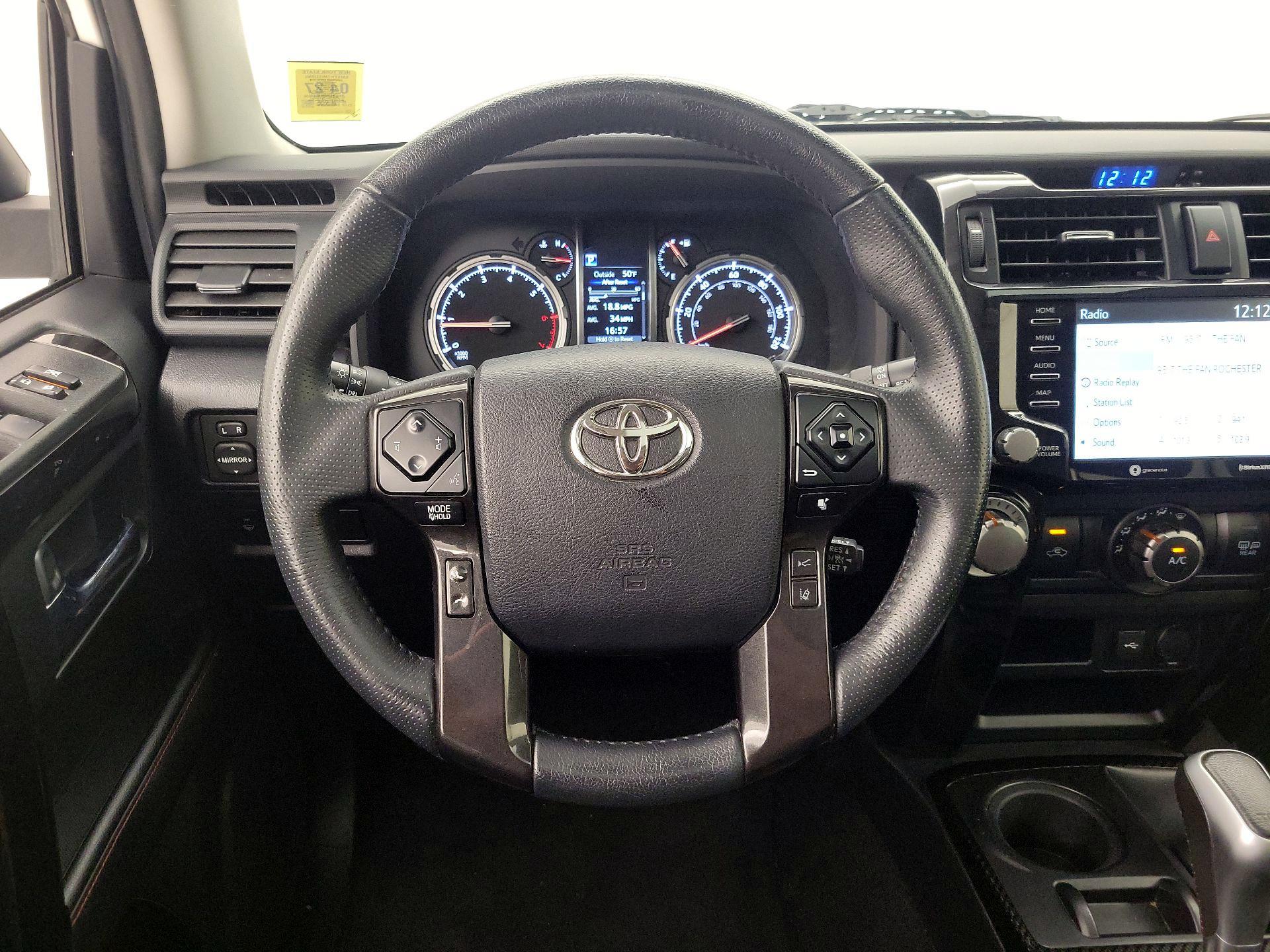Thumbnail: 2020 Toyota 4Runner - 10