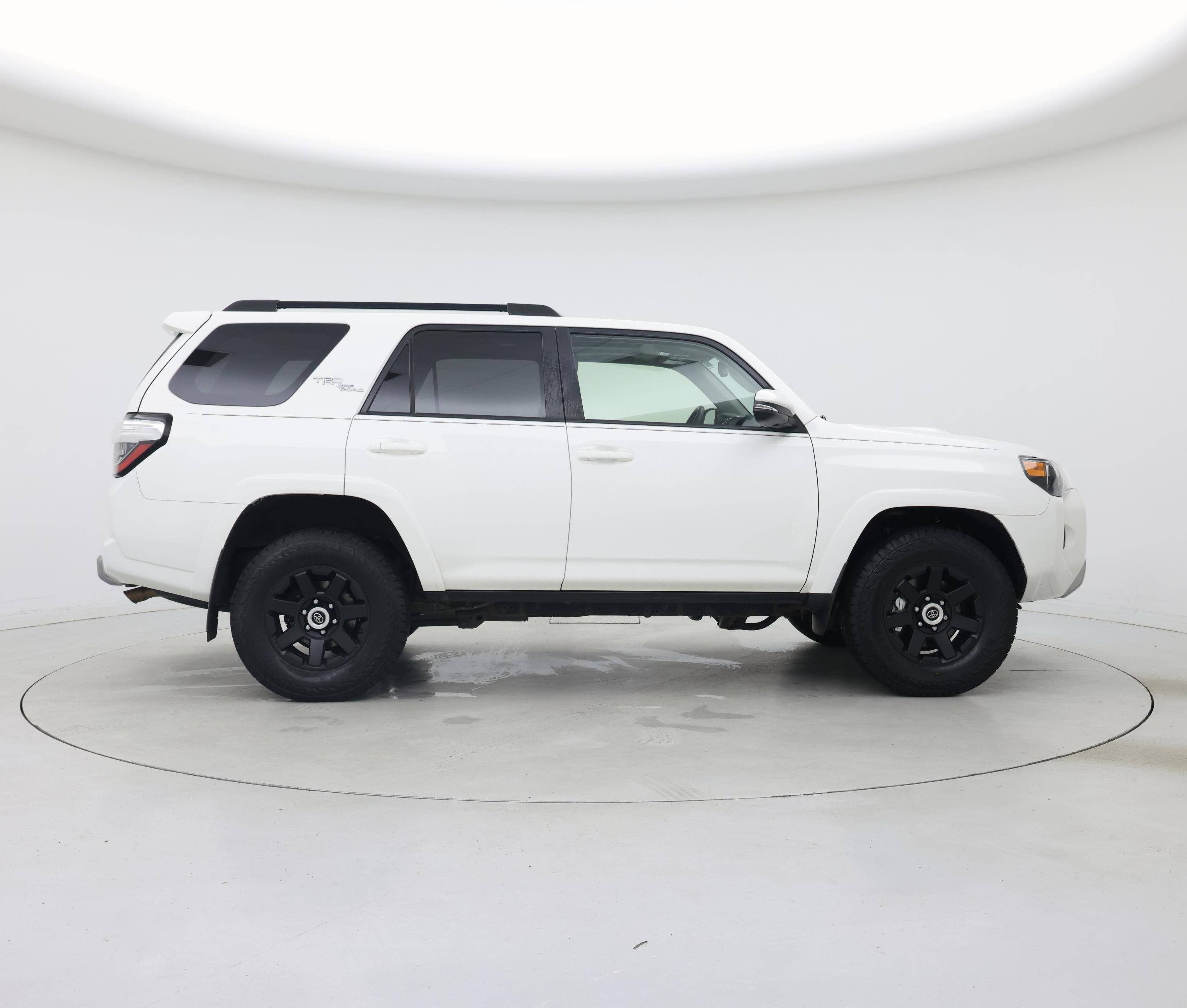 Thumbnail: 2020 Toyota 4Runner - 7