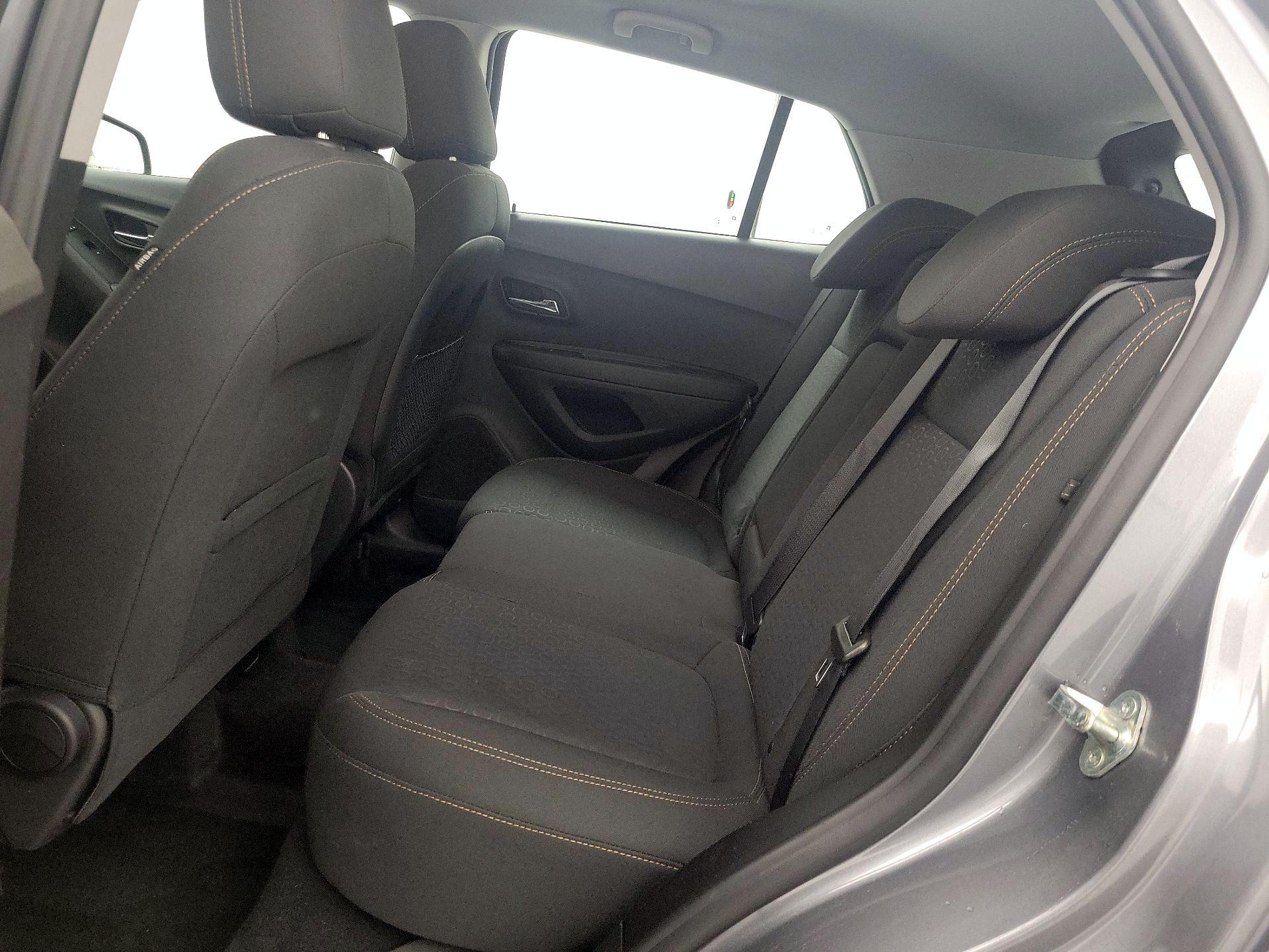 Thumbnail: 2020 Chevrolet Trax - 19