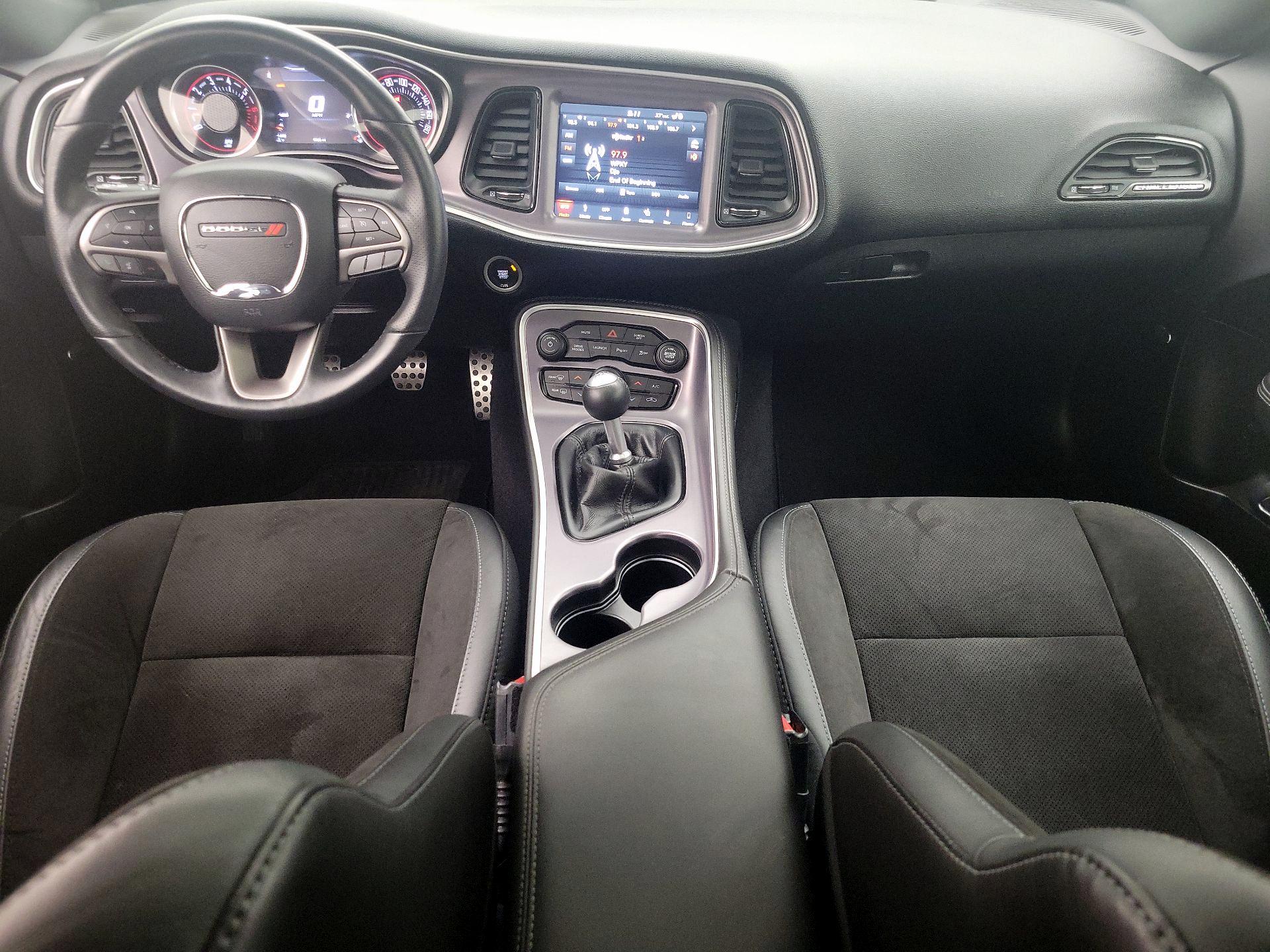 Thumbnail: 2019 Dodge Challenger - 9