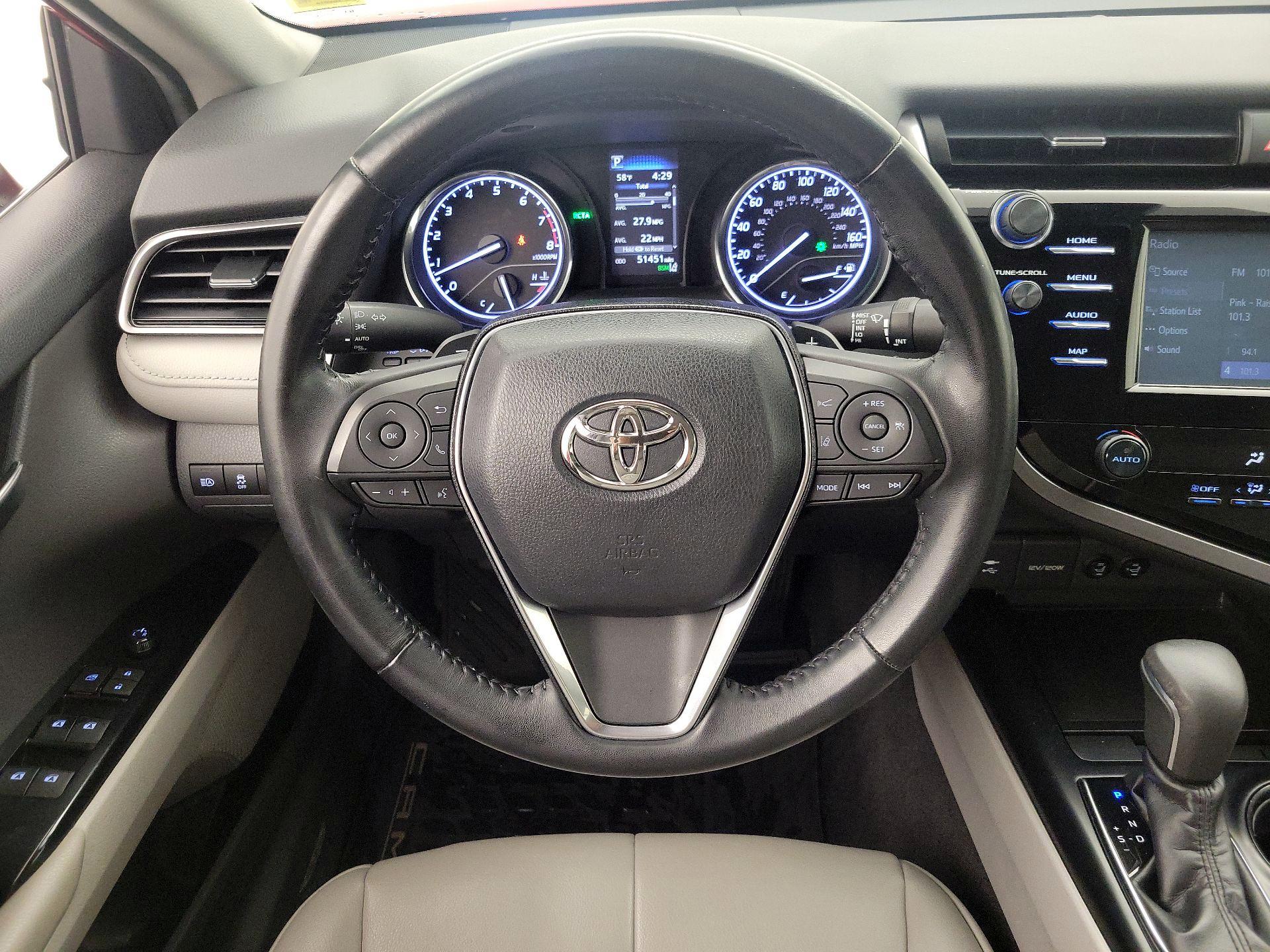 Thumbnail: 2019 Toyota Camry - 10