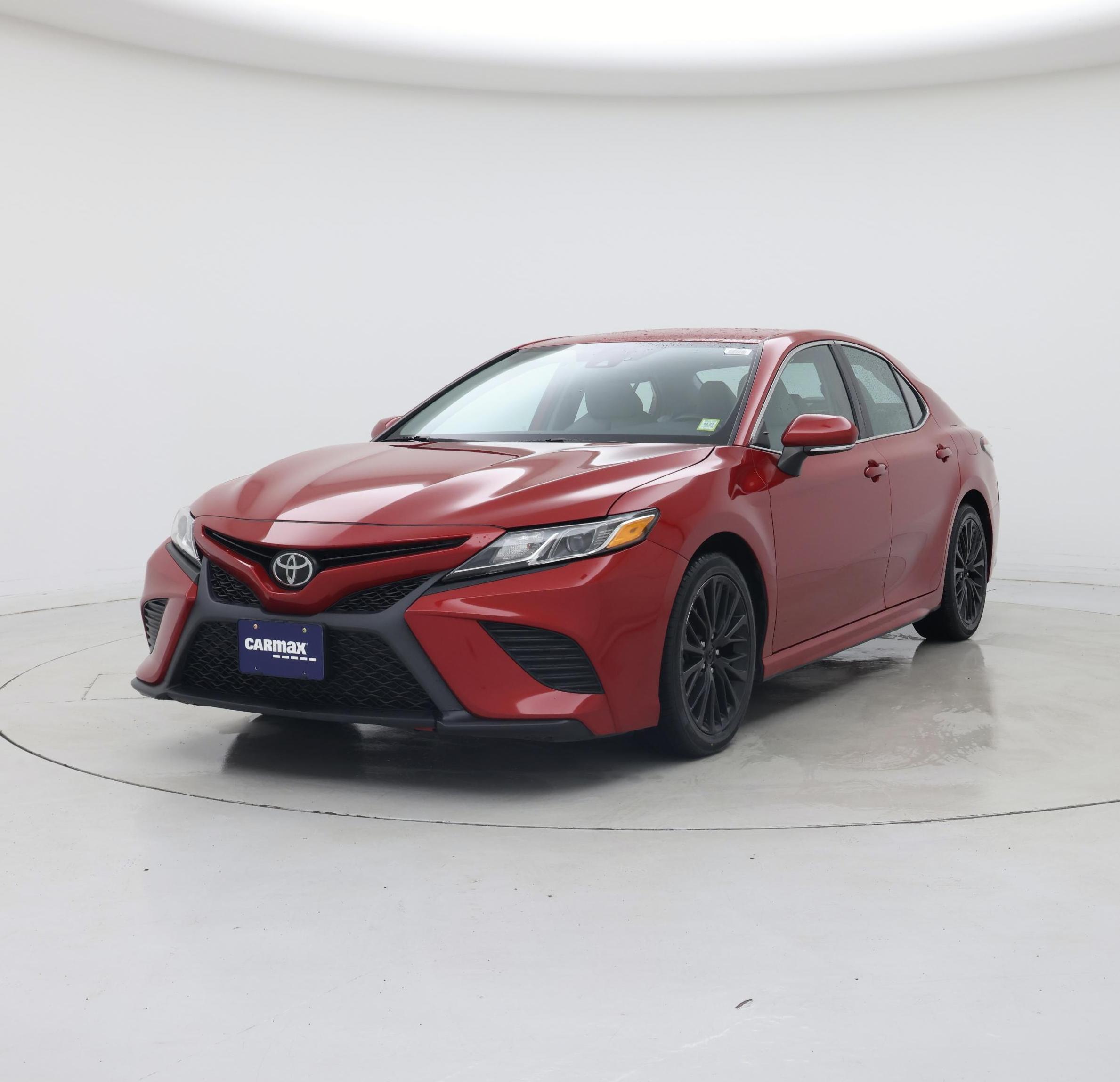 Thumbnail: 2019 Toyota Camry - 4