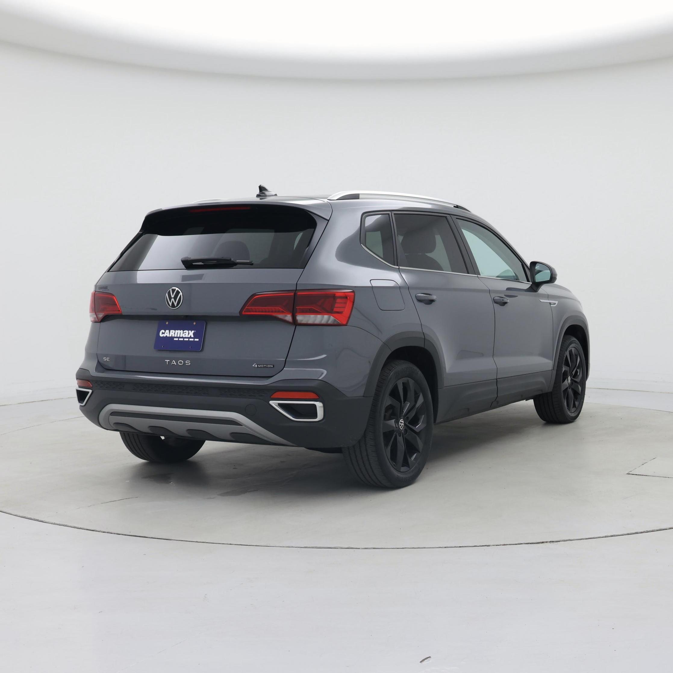 Thumbnail: 2022 Volkswagen Taos - 8