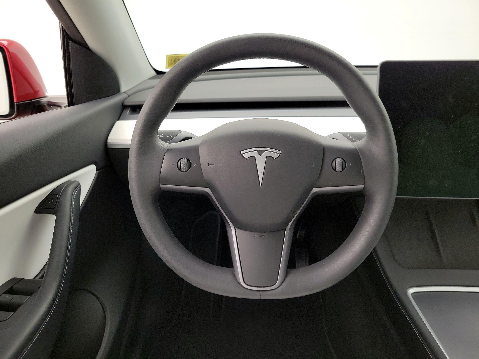 Thumbnail: 2022 Tesla Model Y - 10