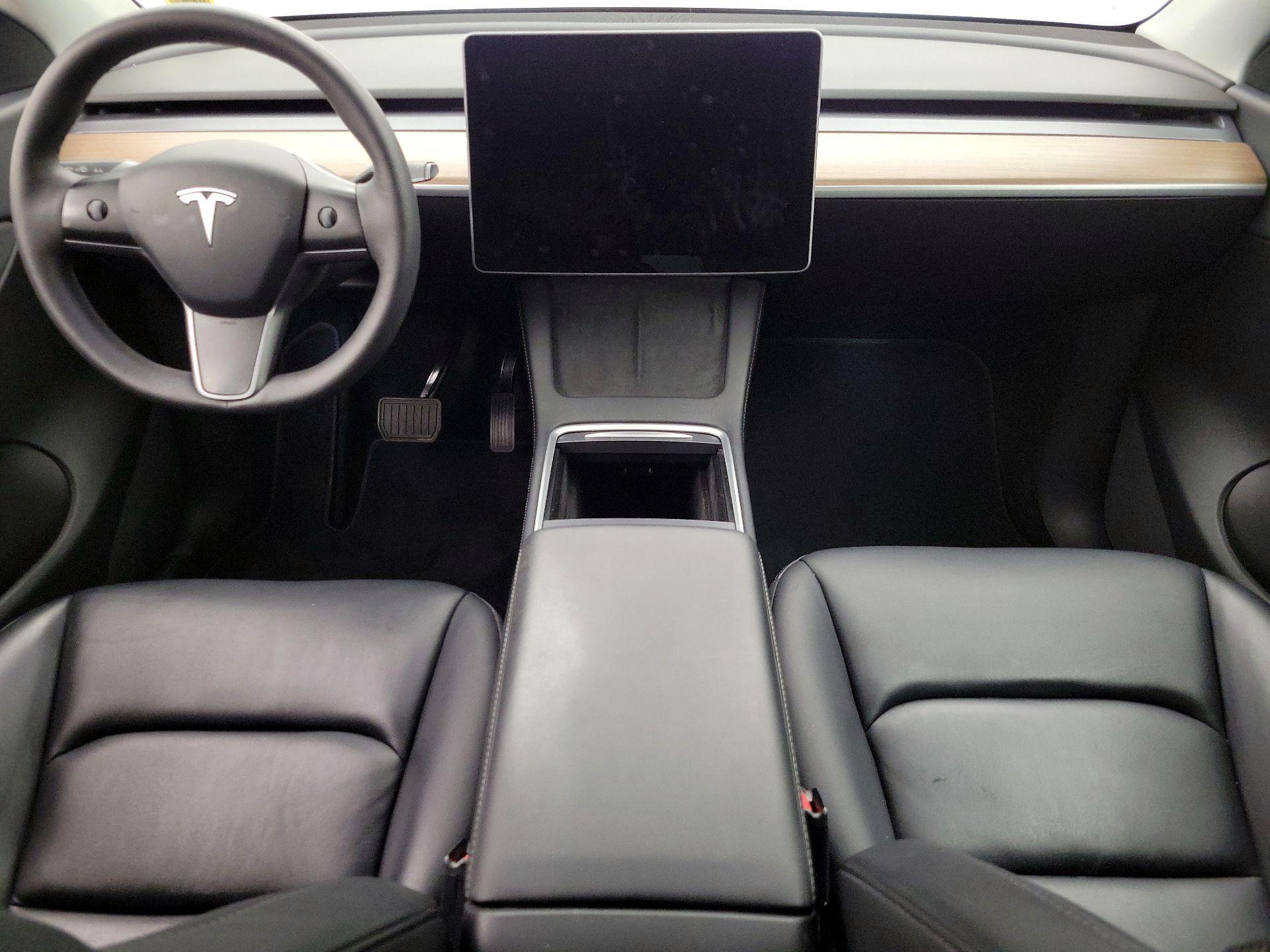 Thumbnail: 2022 Tesla Model Y - 9