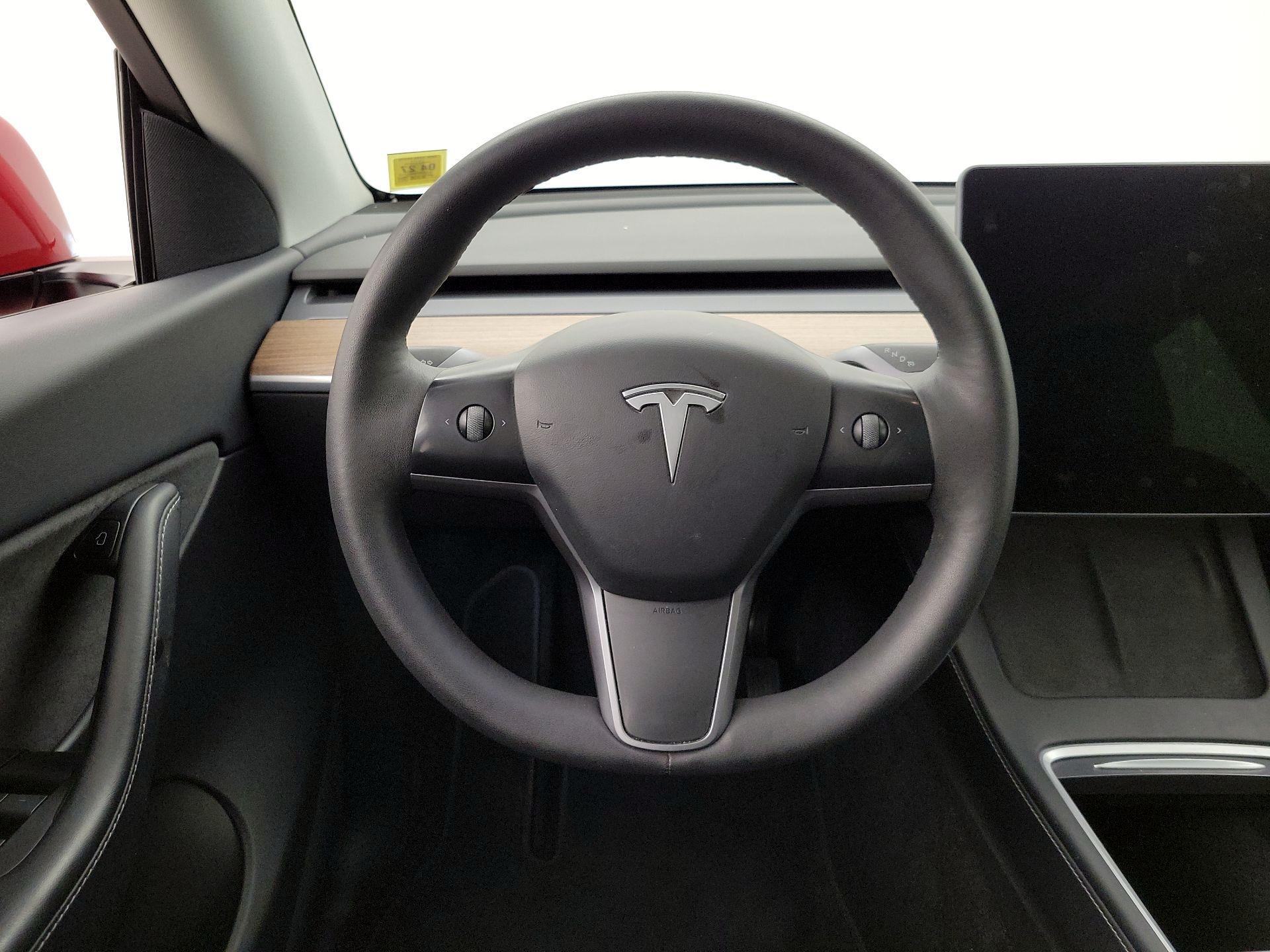 Thumbnail: 2022 Tesla Model Y - 10