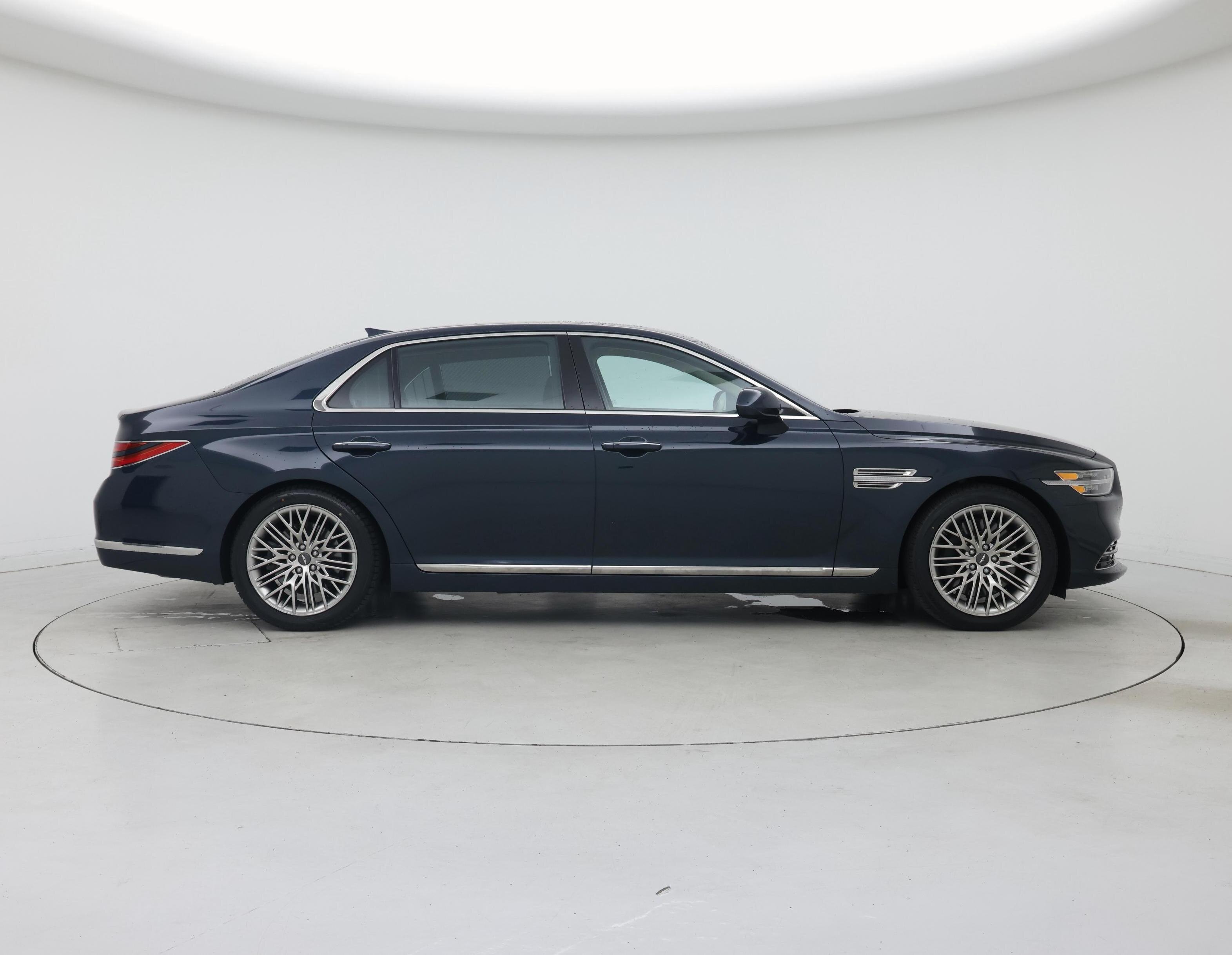 Thumbnail: 2022 Genesis G90 - 7
