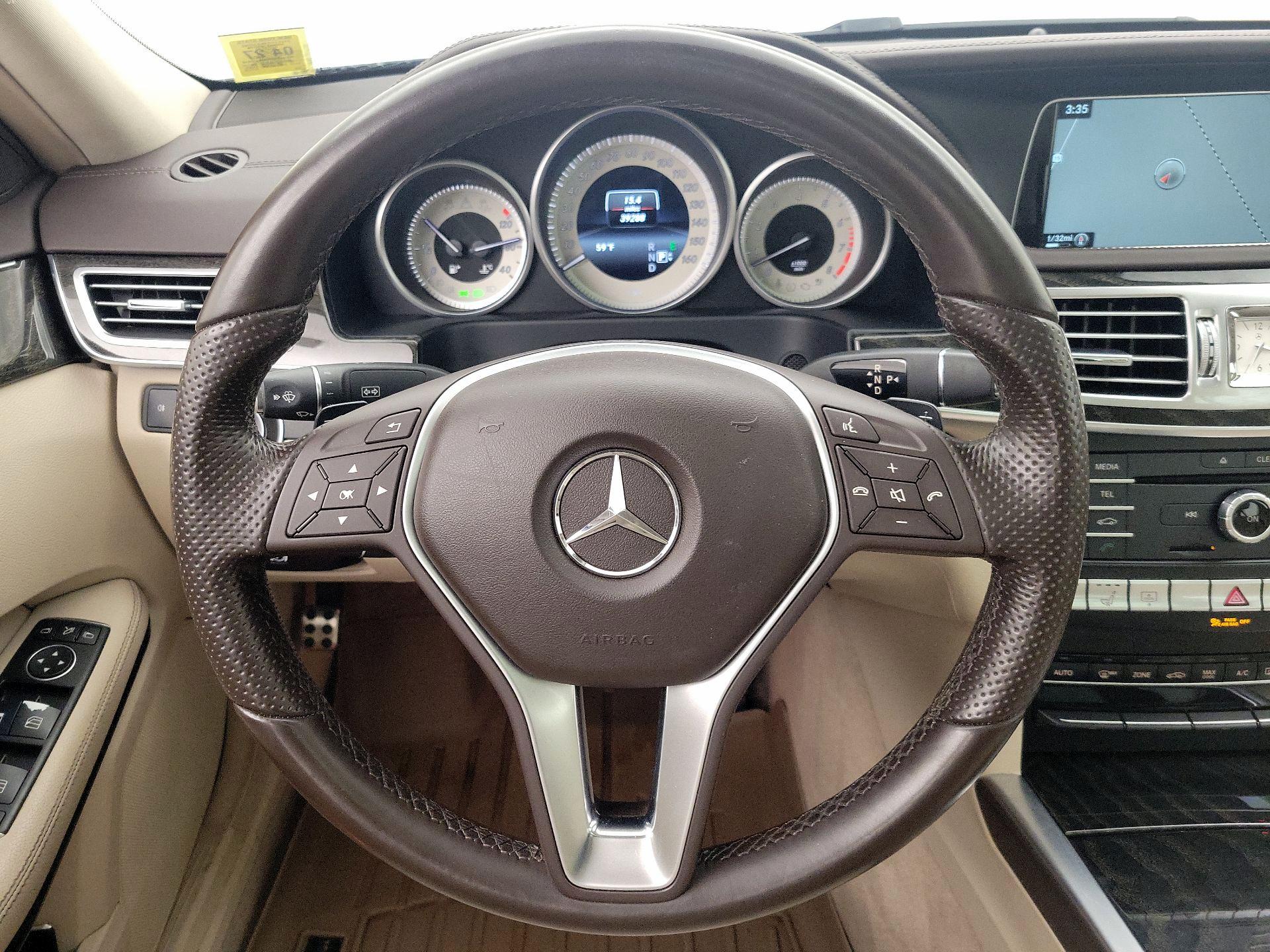 Thumbnail: 2016 Mercedes-Benz E-Class - 10