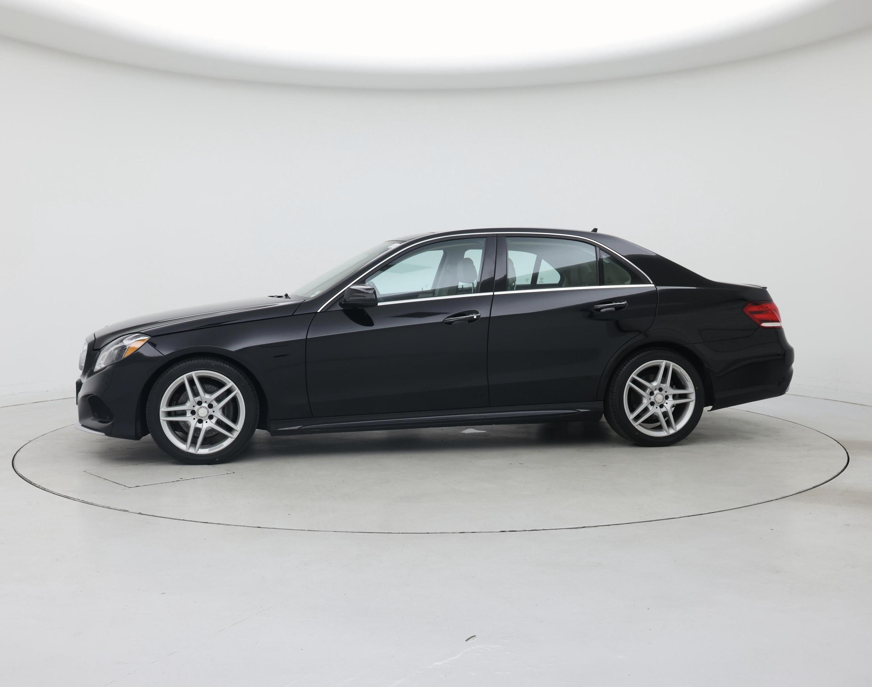 Thumbnail: 2016 Mercedes-Benz E-Class - 3