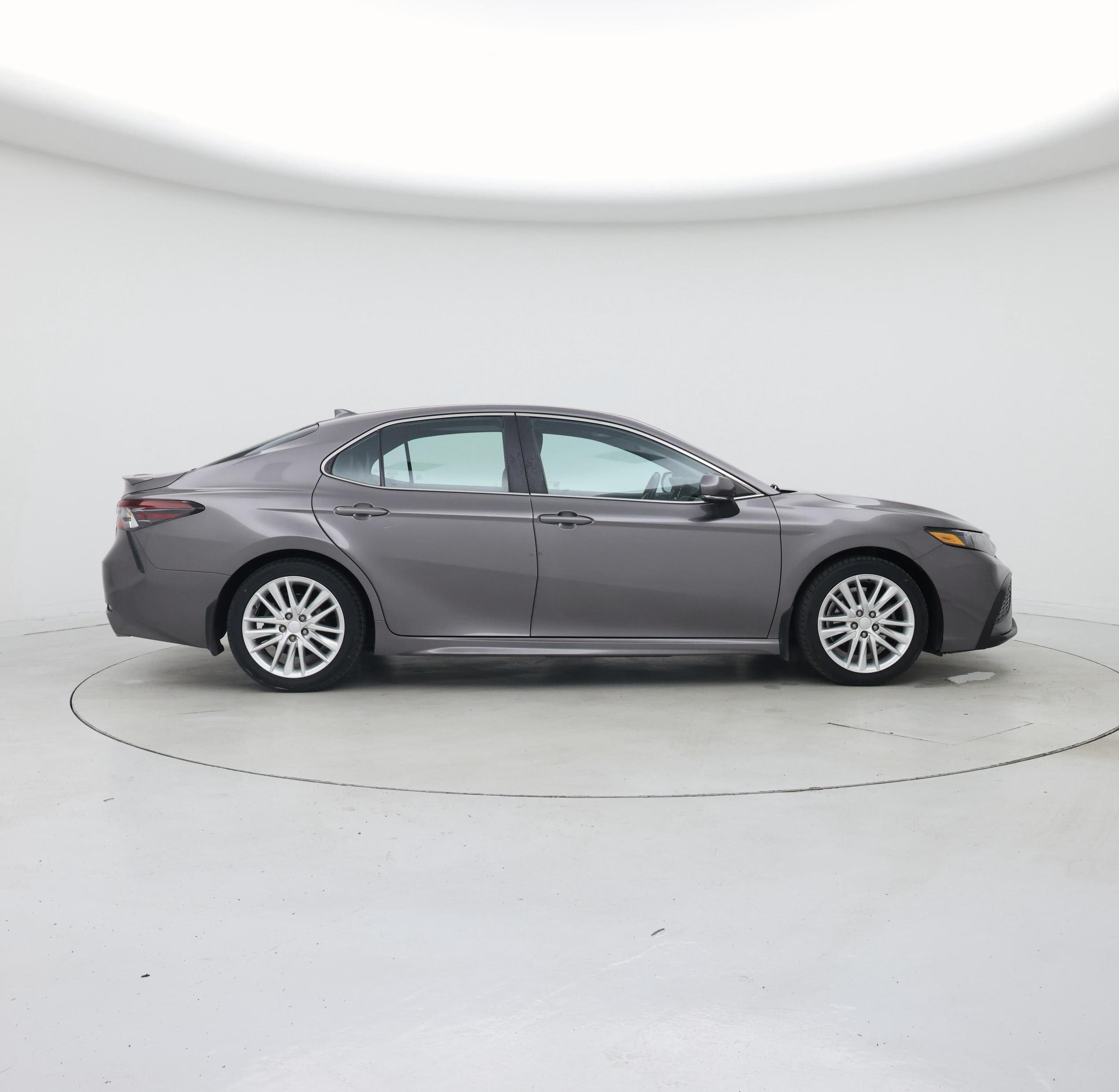 Thumbnail: 2023 Toyota Camry - 7