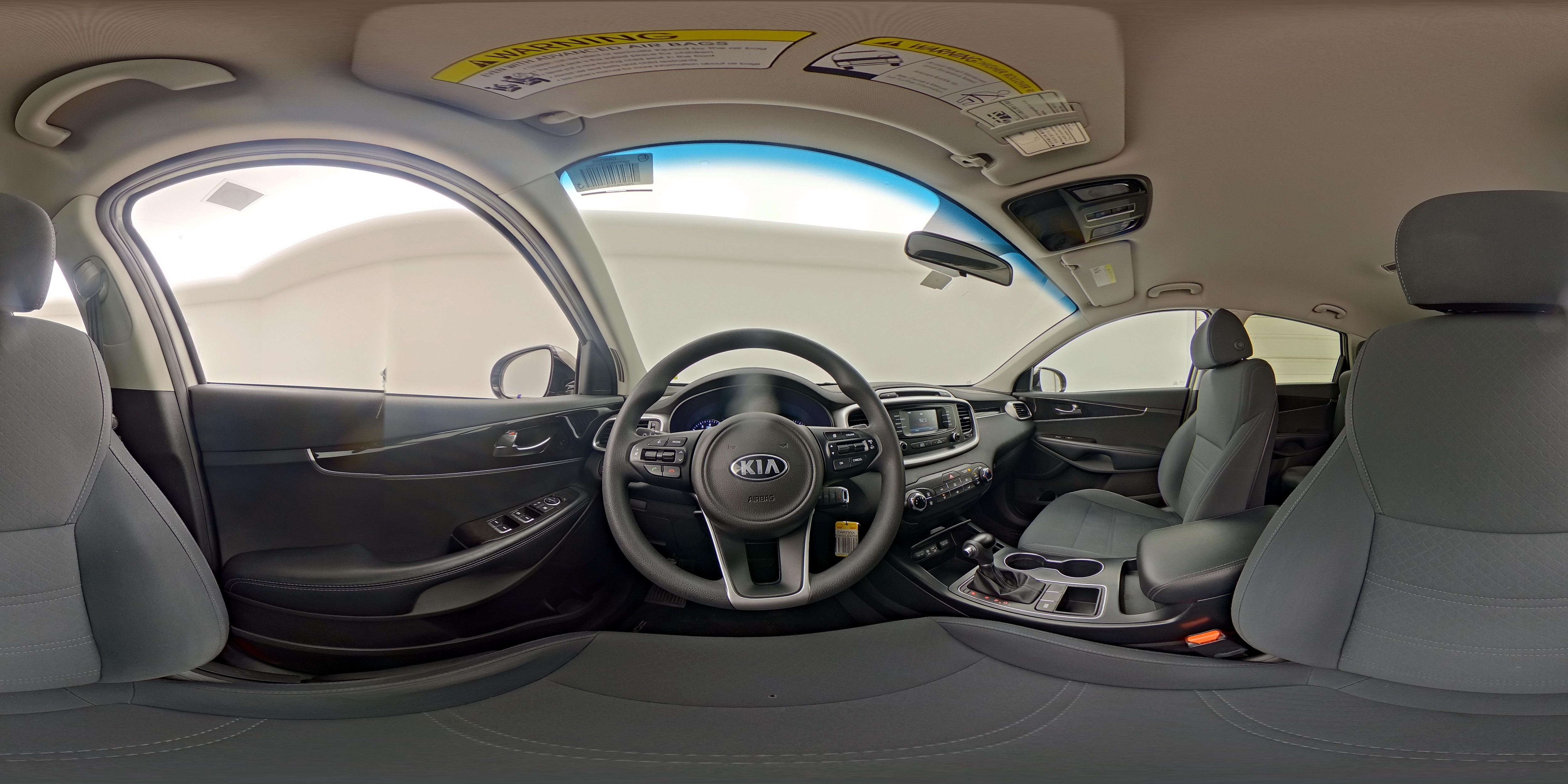 2018 Kia Sorento L - Photo 26