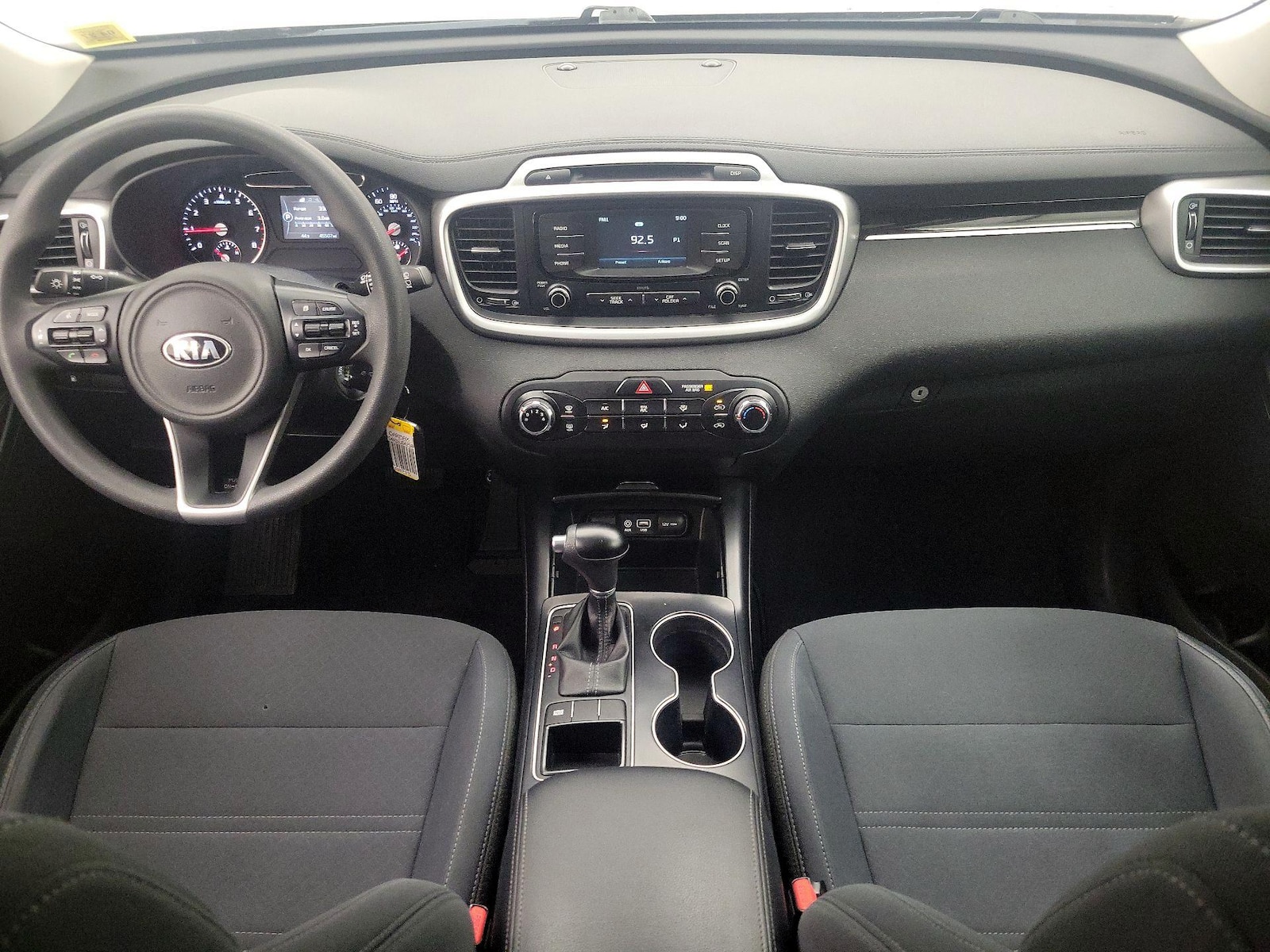 2018 Kia Sorento L - Photo 10