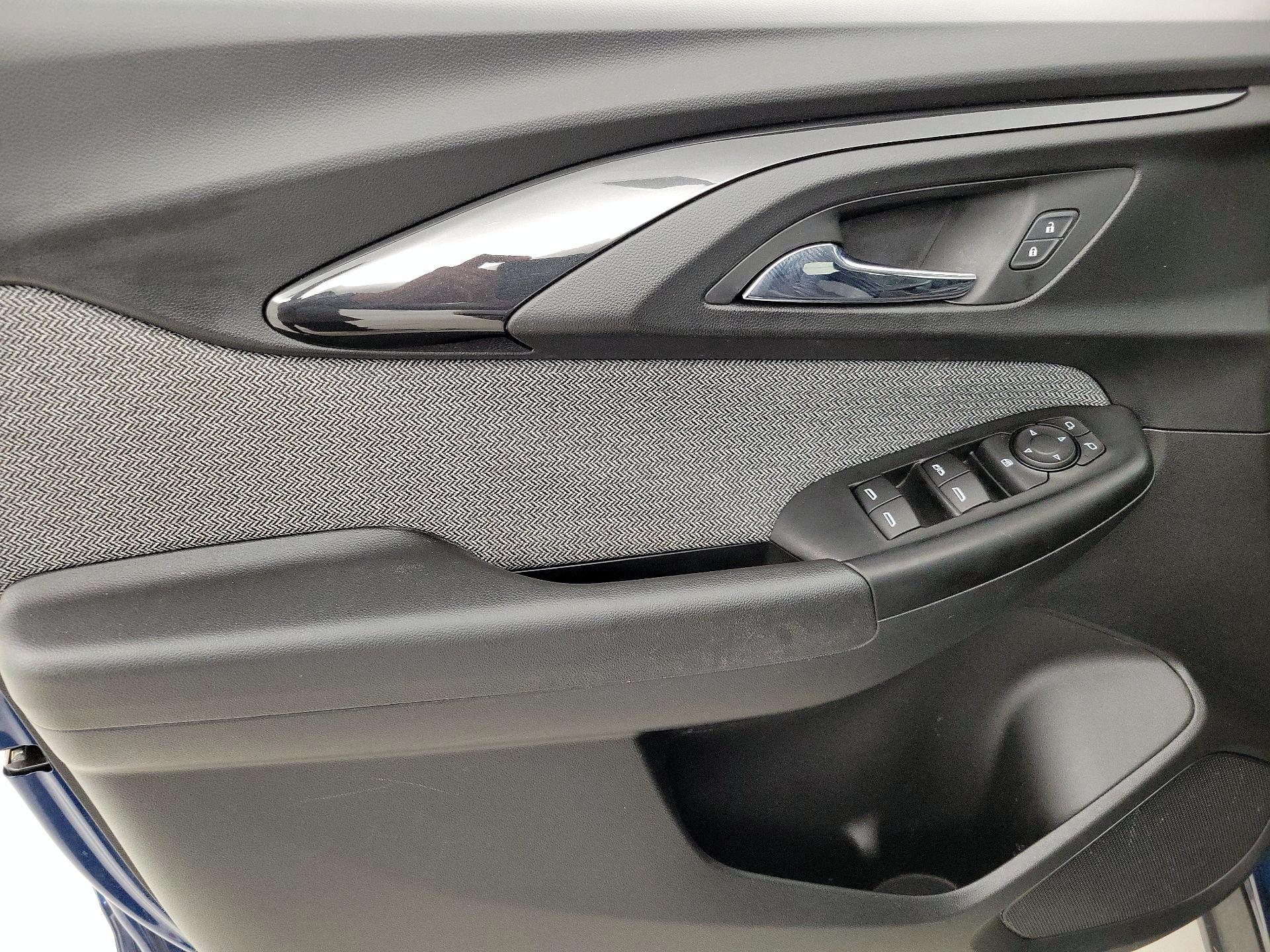 Thumbnail: 2021 Chevrolet TrailBlazer - 12