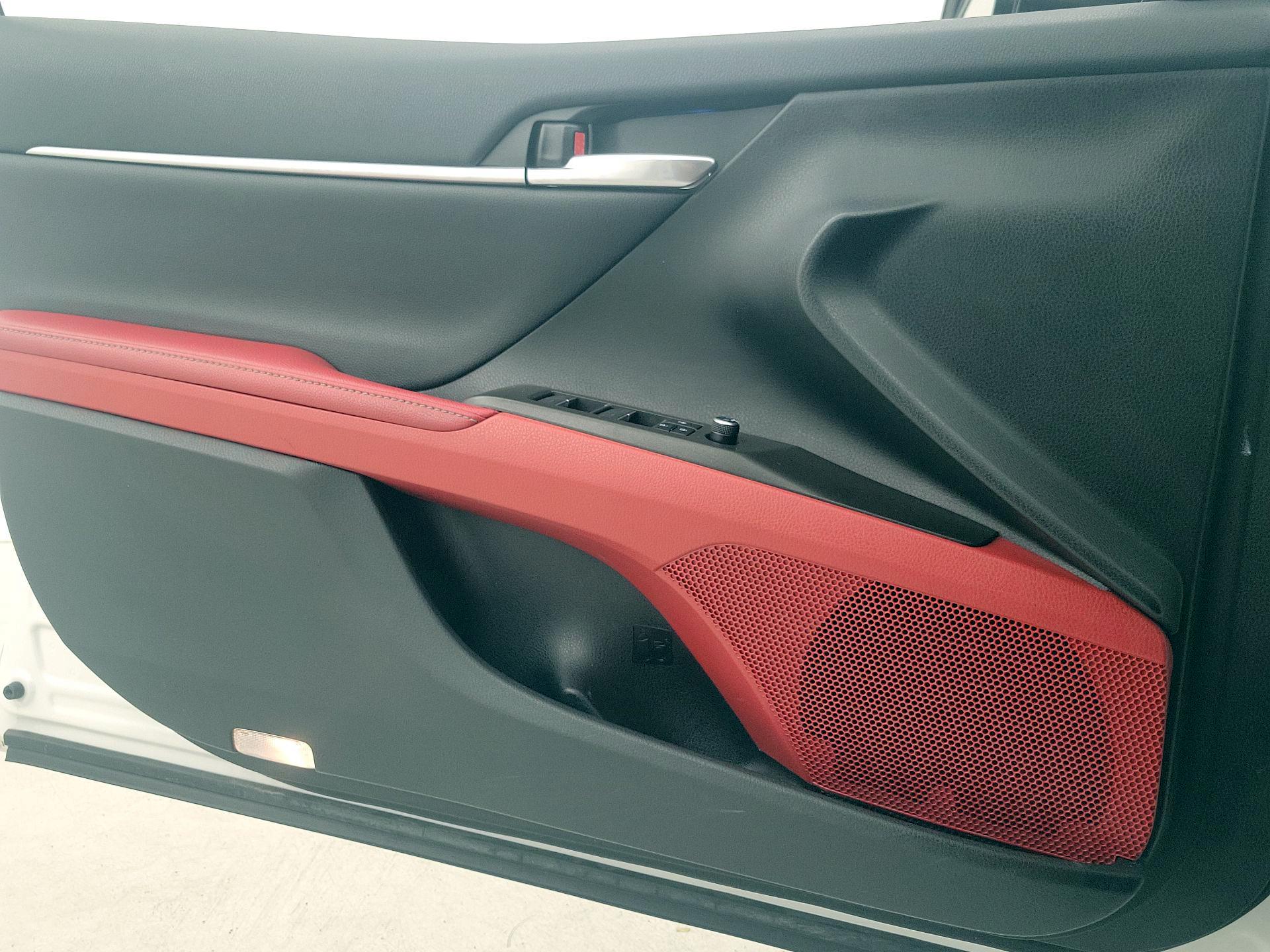 Thumbnail: 2023 Toyota Camry - 12