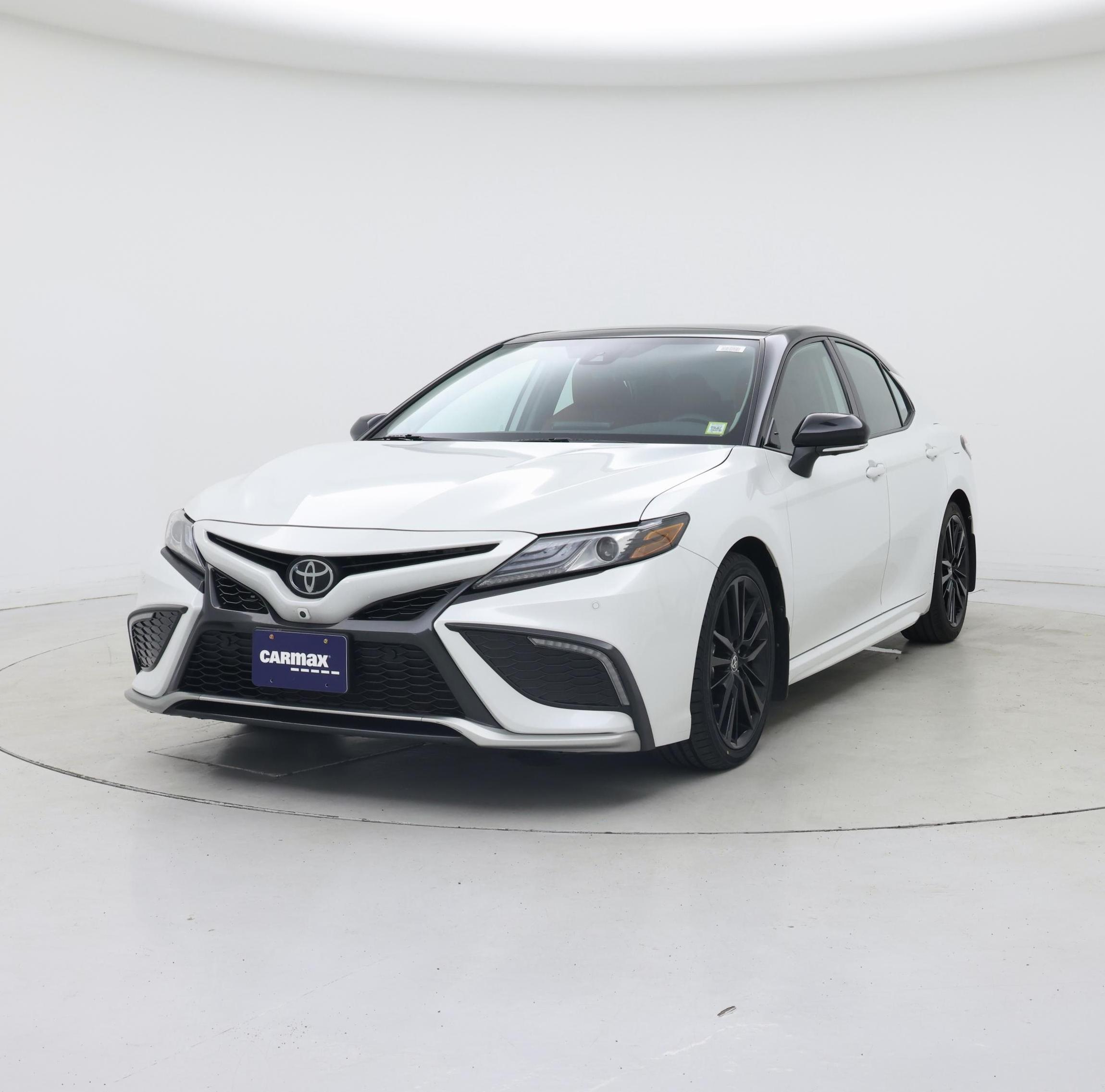 Thumbnail: 2023 Toyota Camry - 4