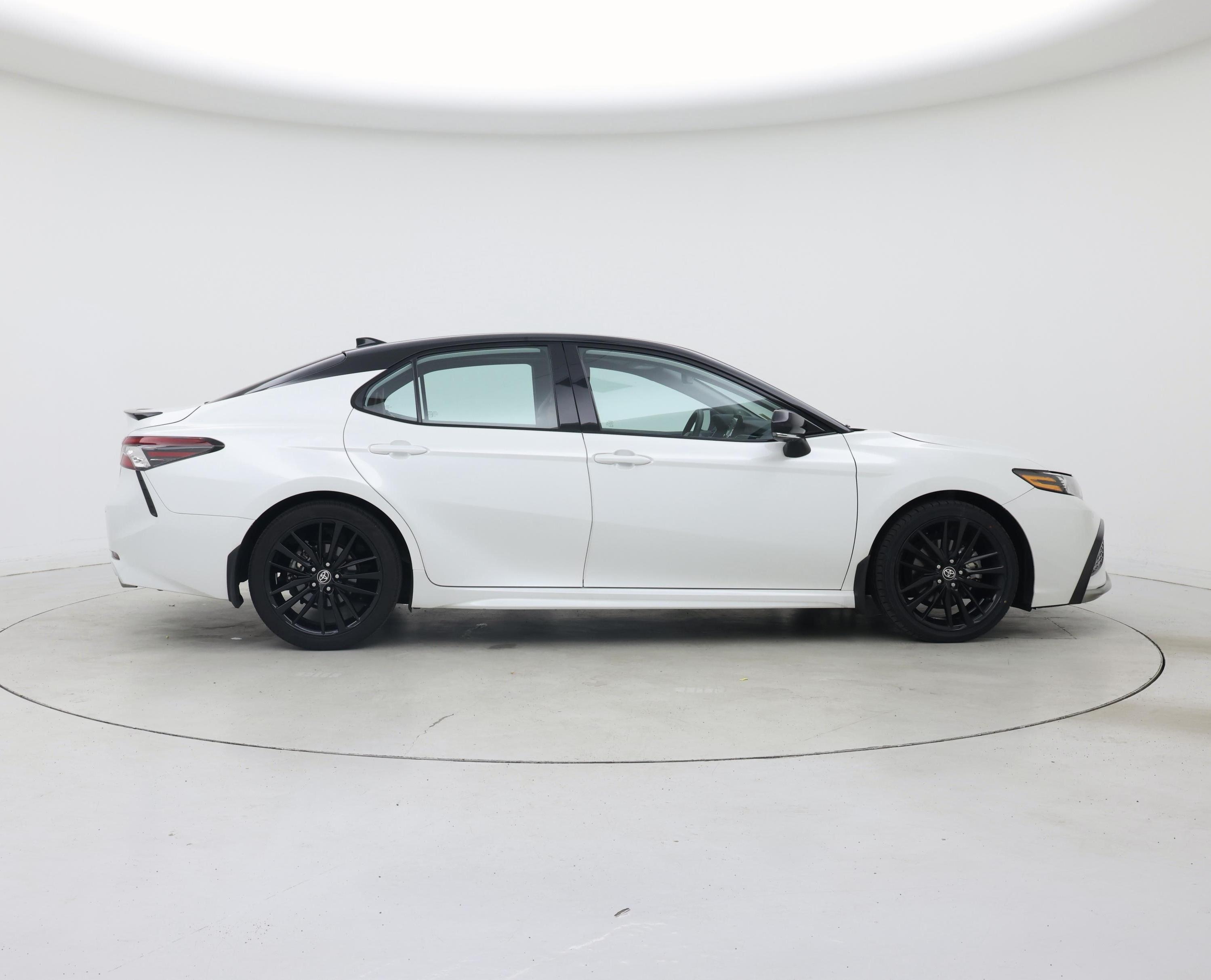 Thumbnail: 2023 Toyota Camry - 7