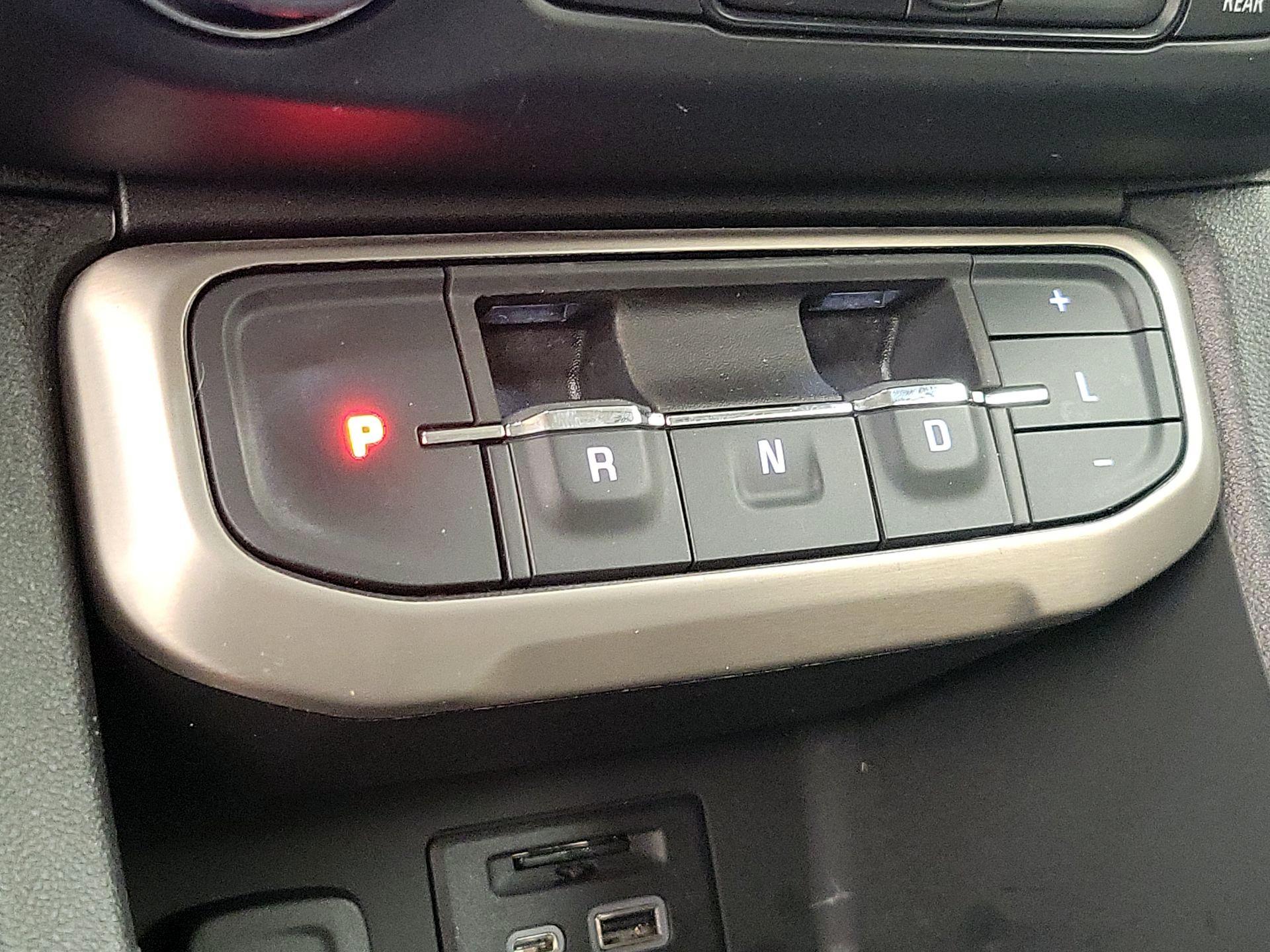 Thumbnail: 2022 GMC Acadia - 18
