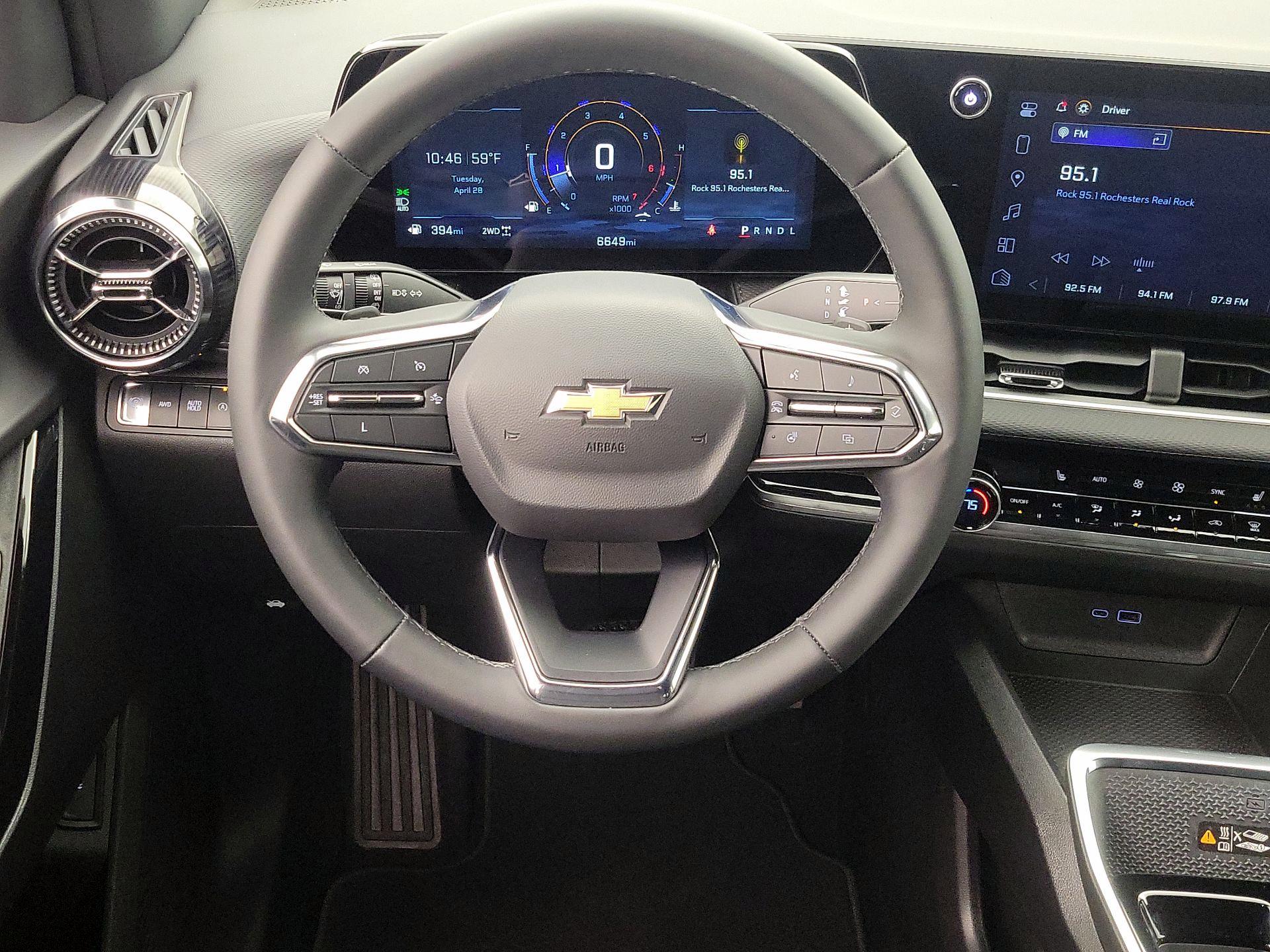 Thumbnail: 2025 Chevrolet Equinox - 10