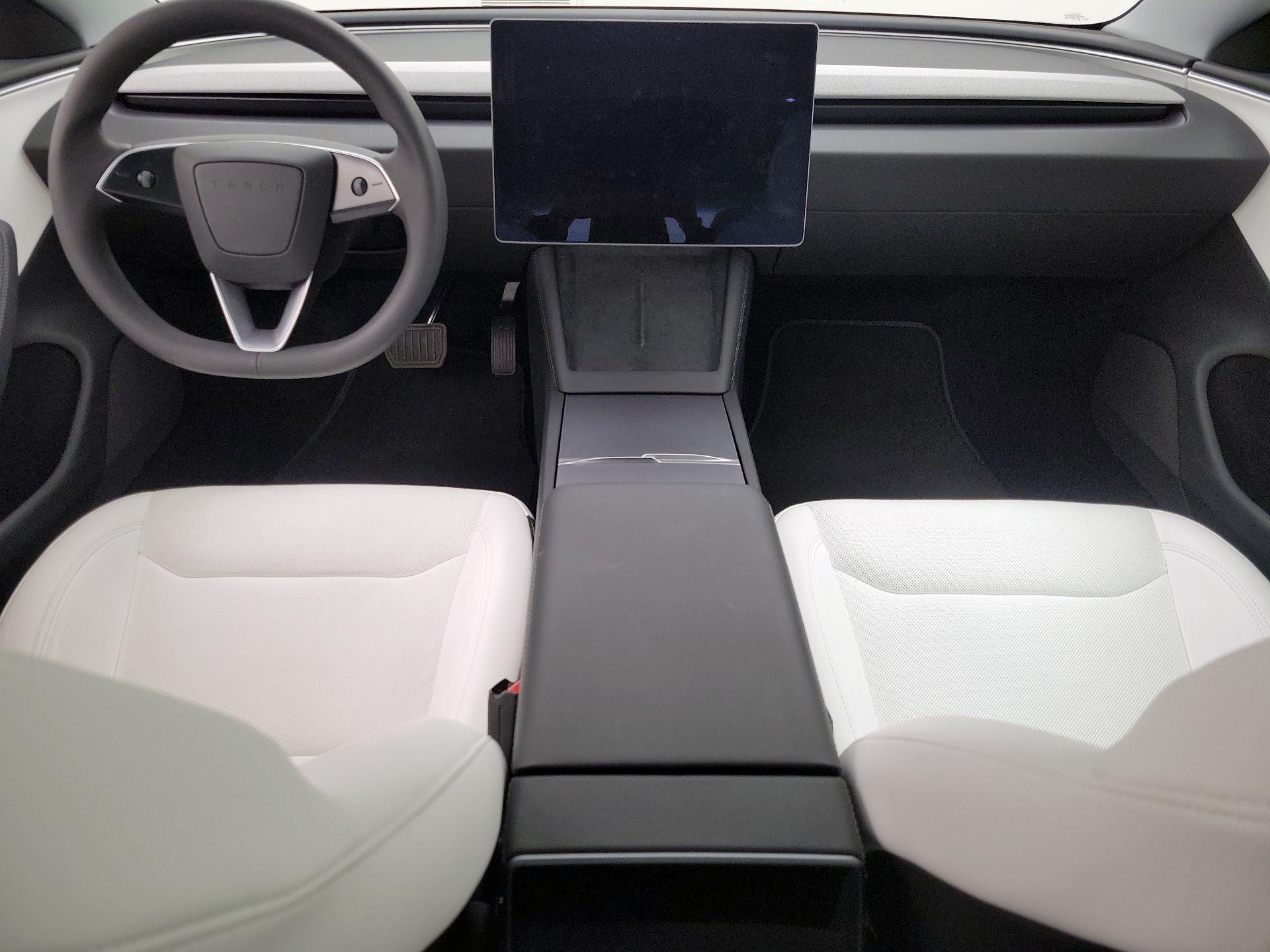 Thumbnail: 2025 Tesla Model 3 - 9