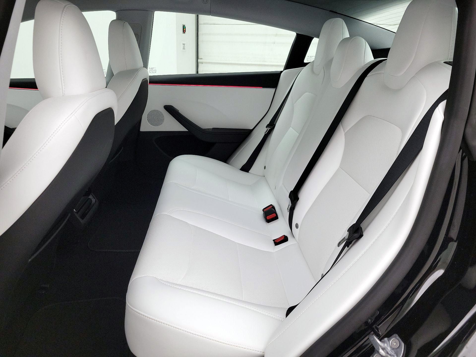 Thumbnail: 2025 Tesla Model 3 - 18