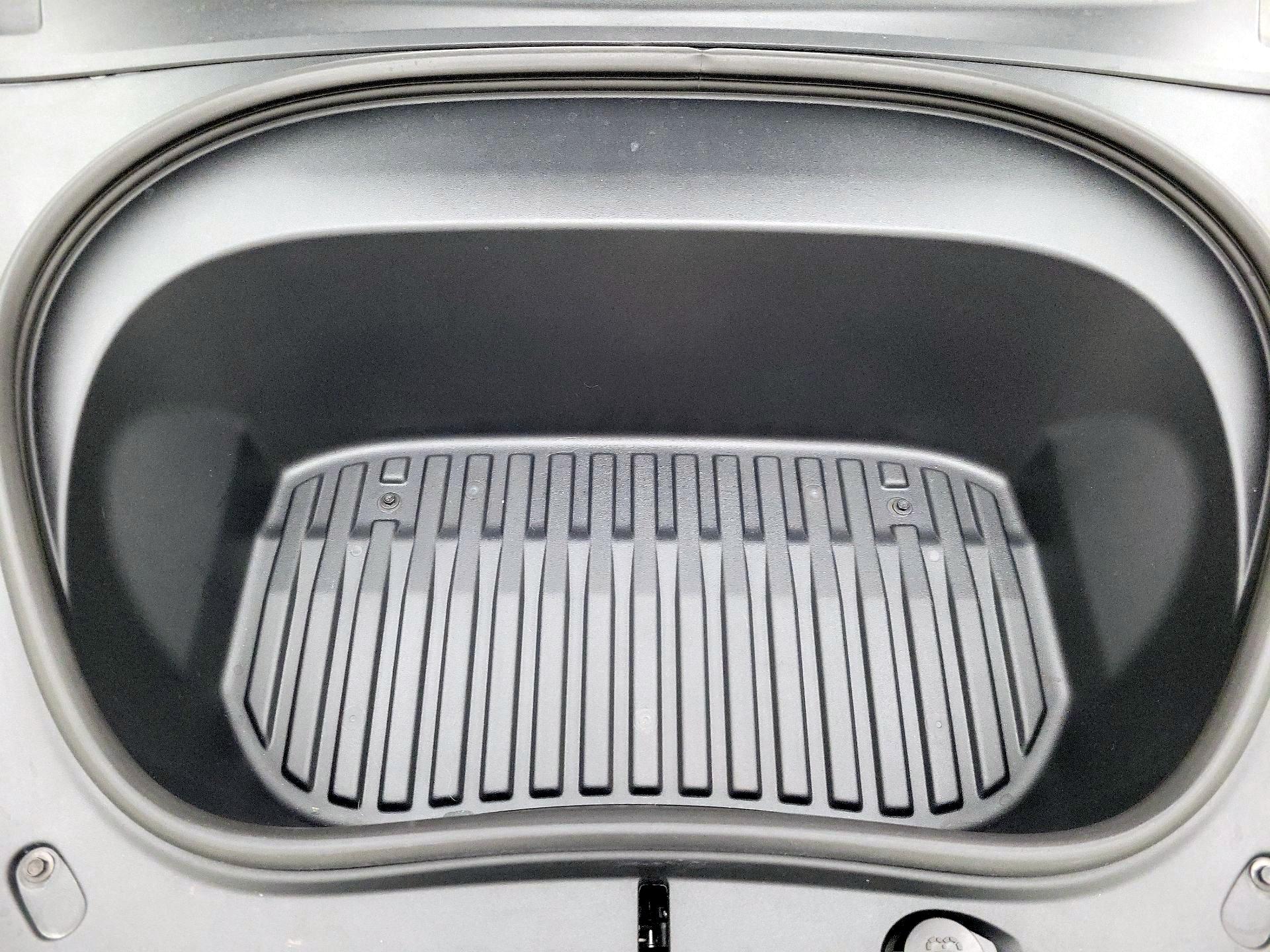 Thumbnail: 2025 Tesla Model 3 - 20