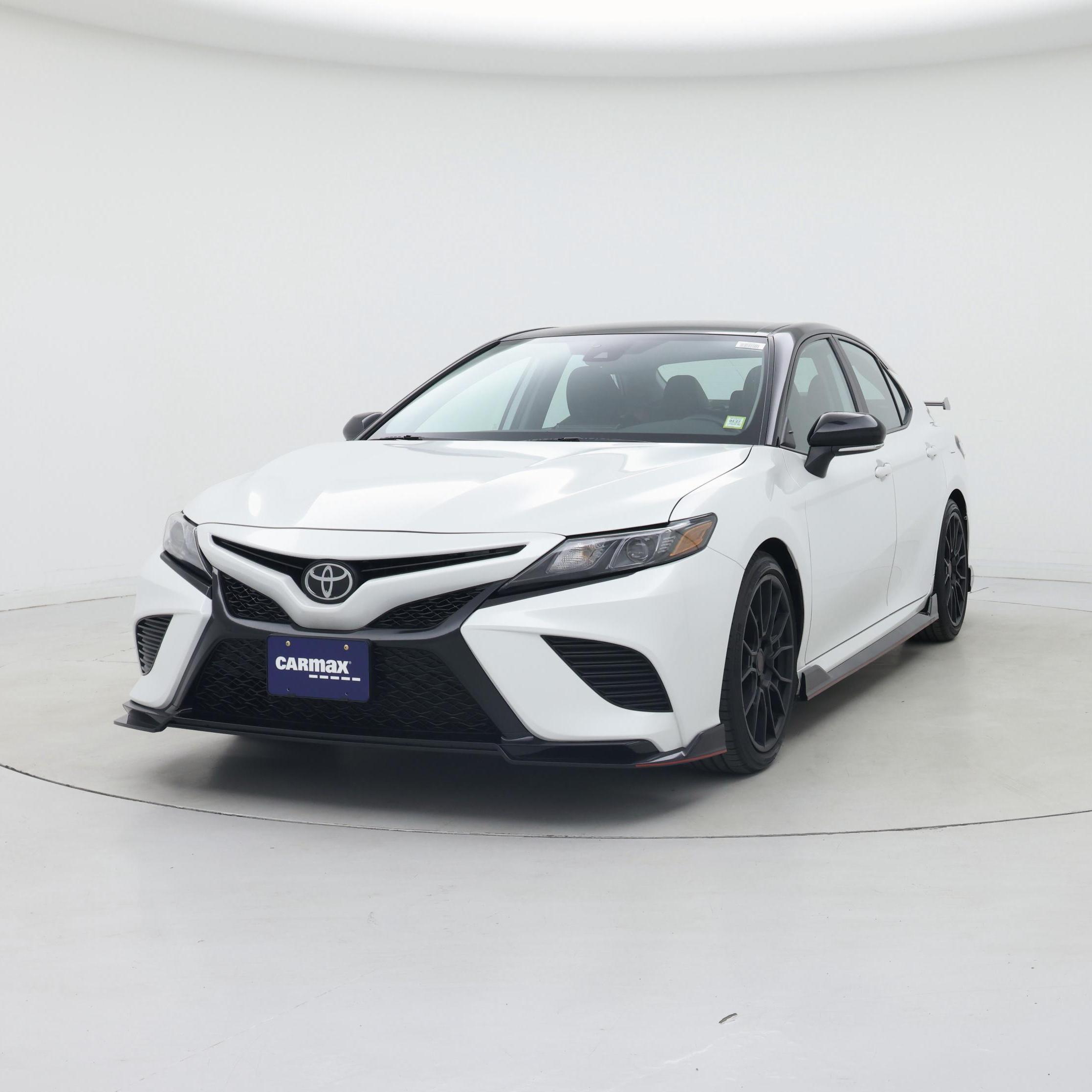 Thumbnail: 2023 Toyota Camry - 4