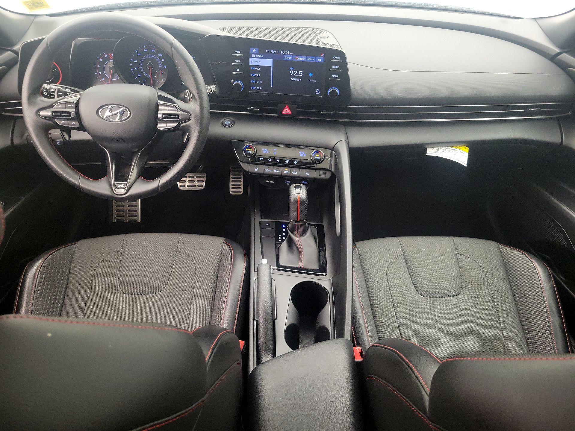 Thumbnail: 2022 Hyundai Elantra - 9