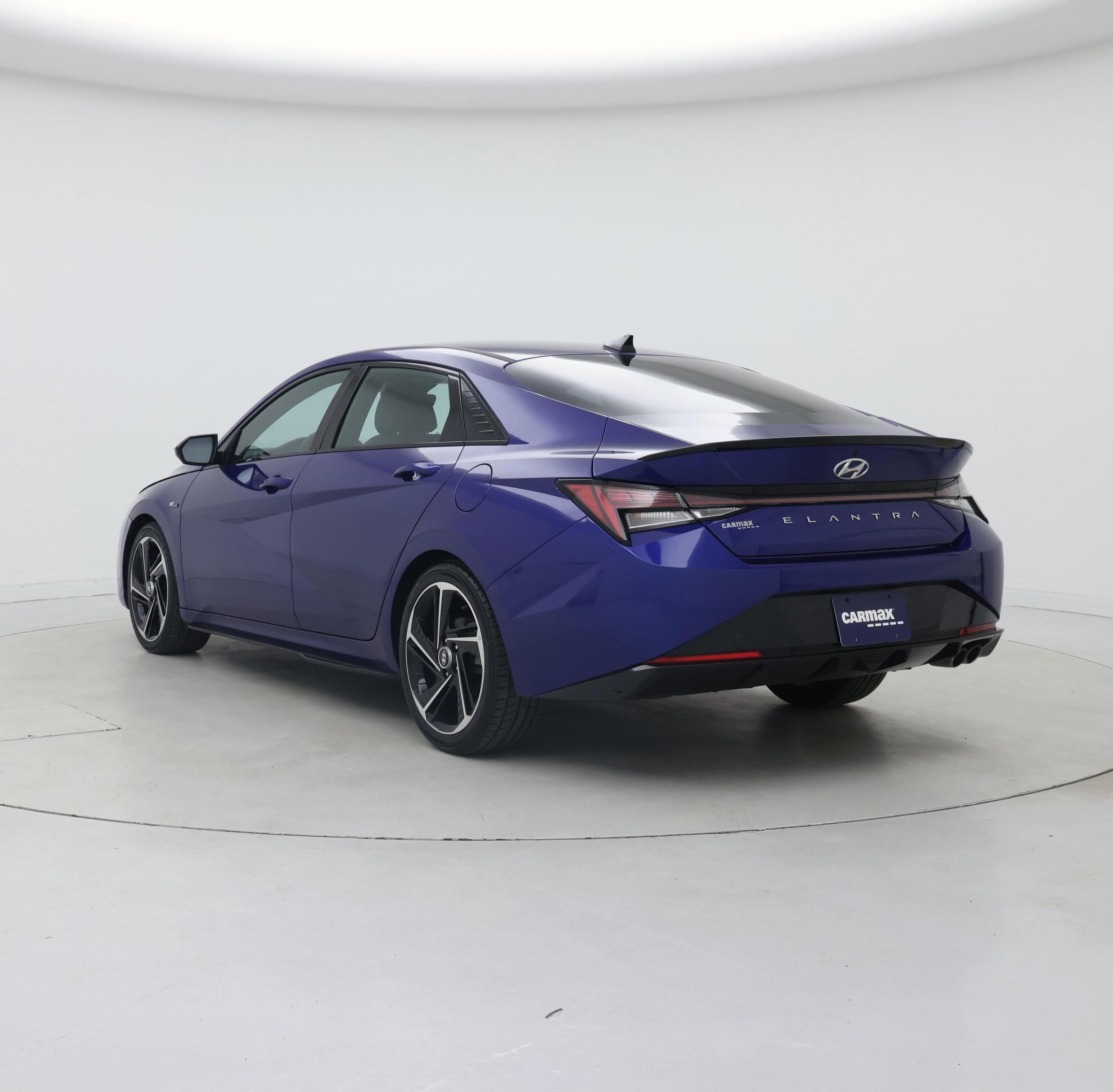 Thumbnail: 2022 Hyundai Elantra - 2