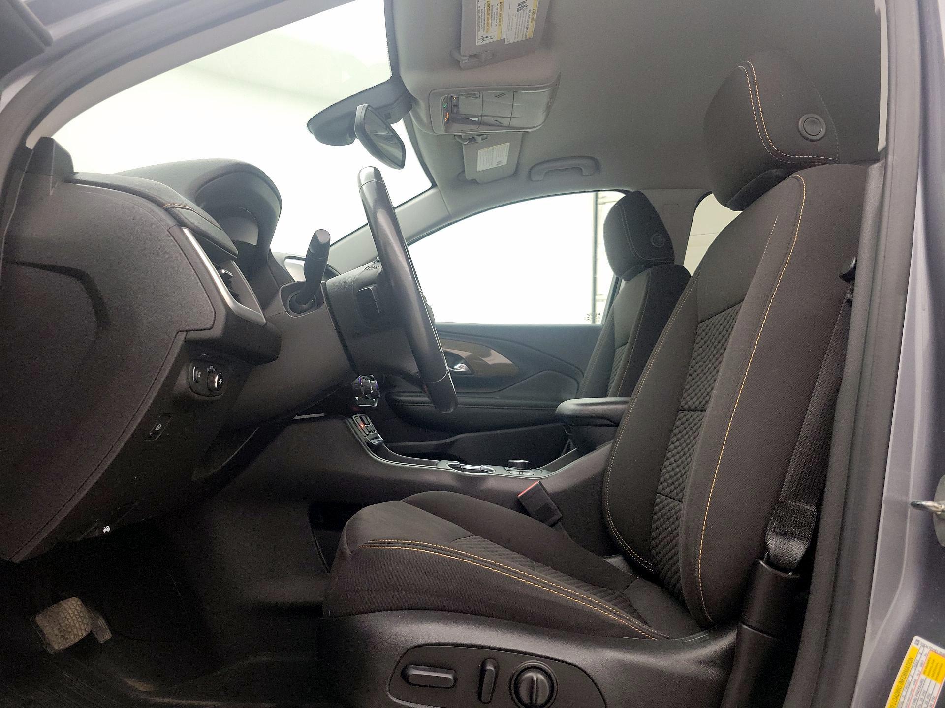 Thumbnail: 2020 GMC Terrain - 11