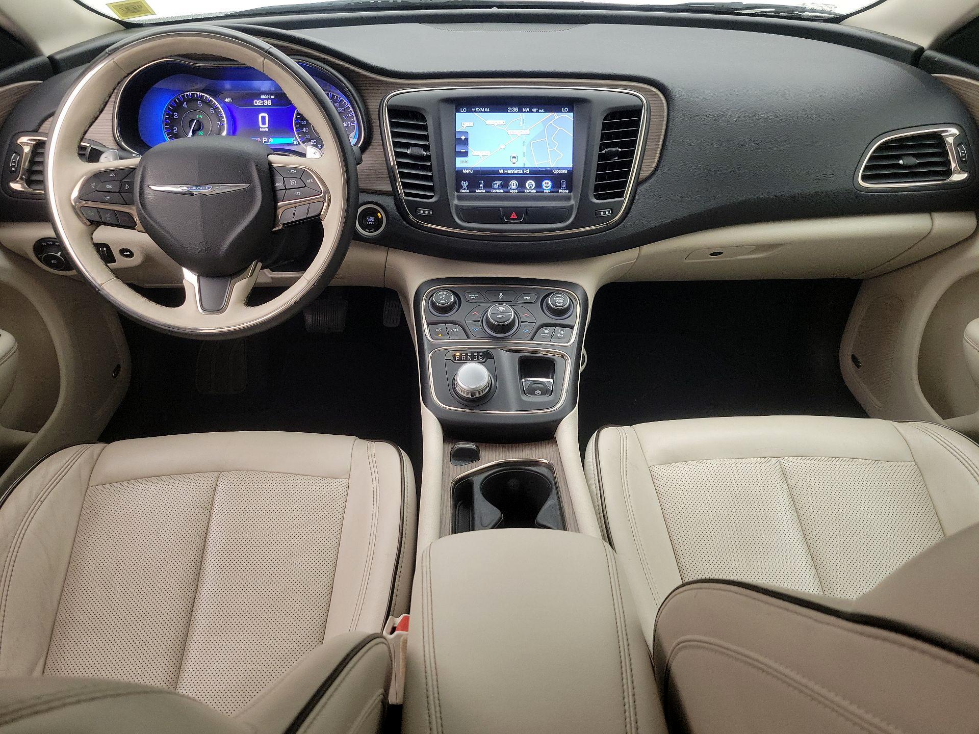 Thumbnail: 2015 Chrysler 200 - 9