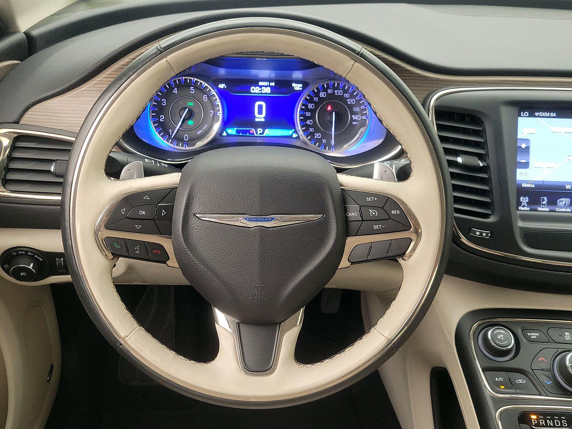 Thumbnail: 2015 Chrysler 200 - 10