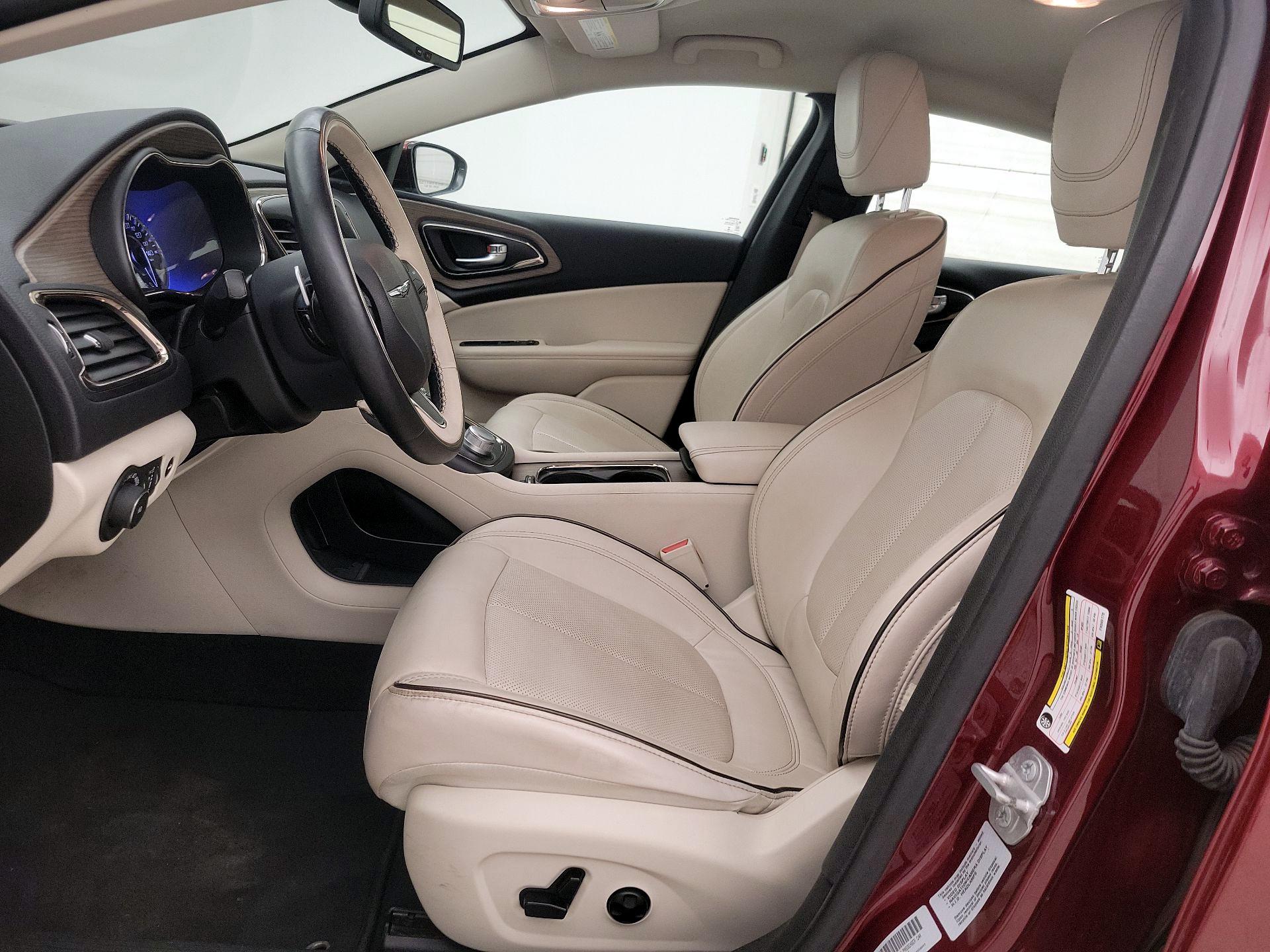 Thumbnail: 2015 Chrysler 200 - 11