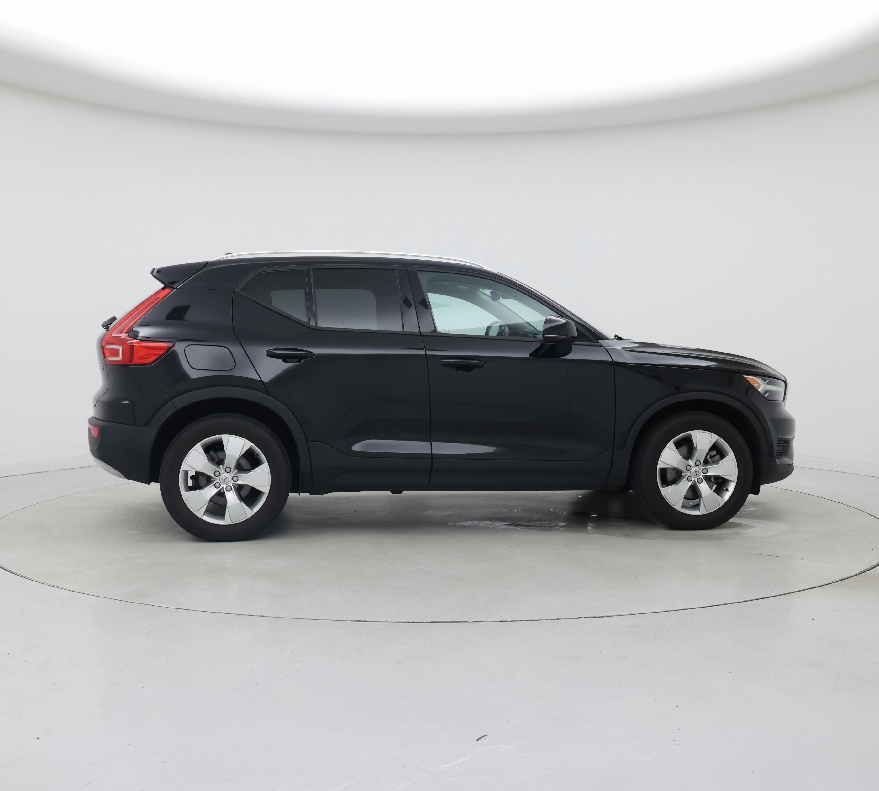 Thumbnail: 2020 Volvo XC40 - 7