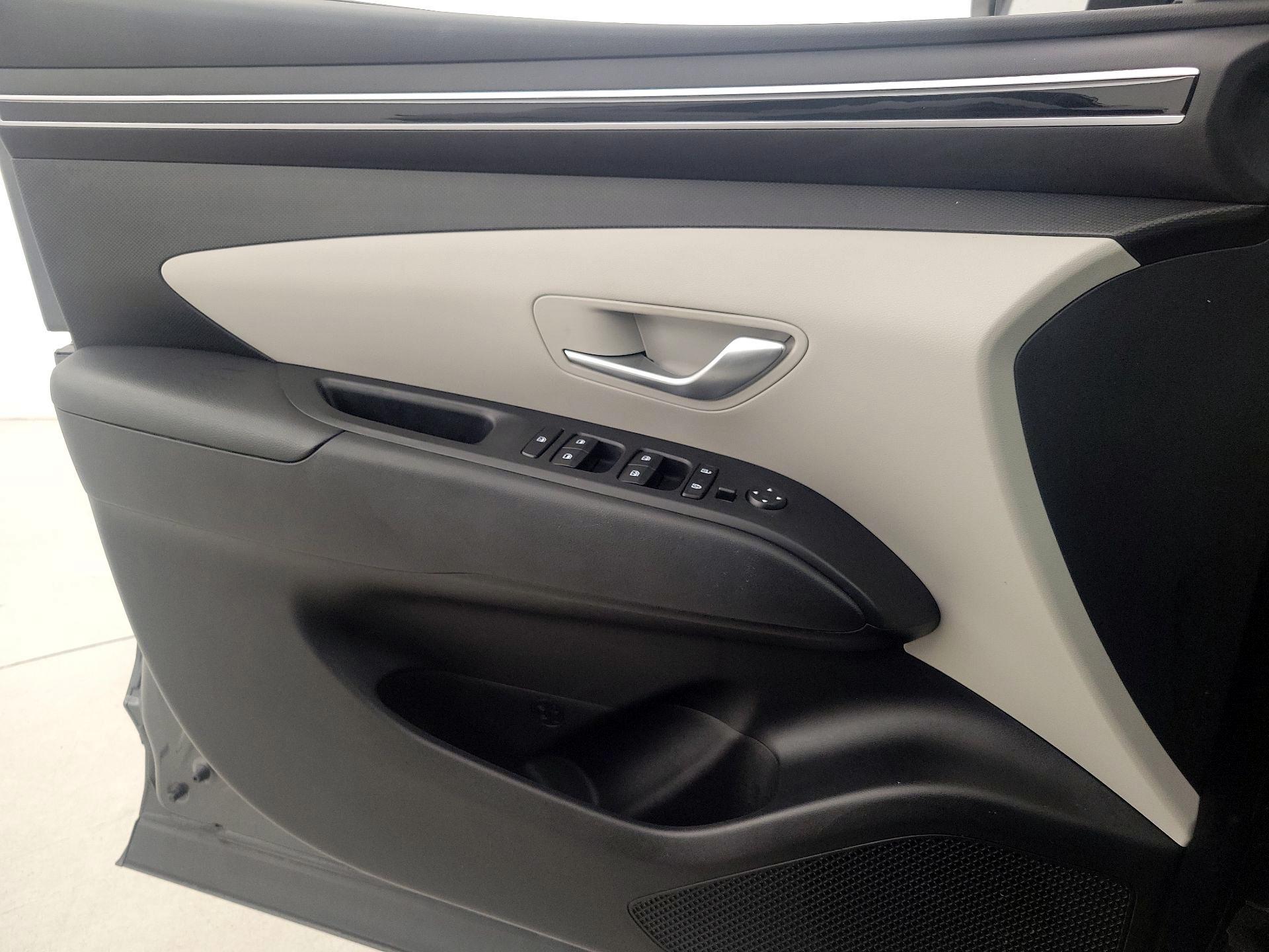 Thumbnail: 2023 Hyundai Tucson - 12