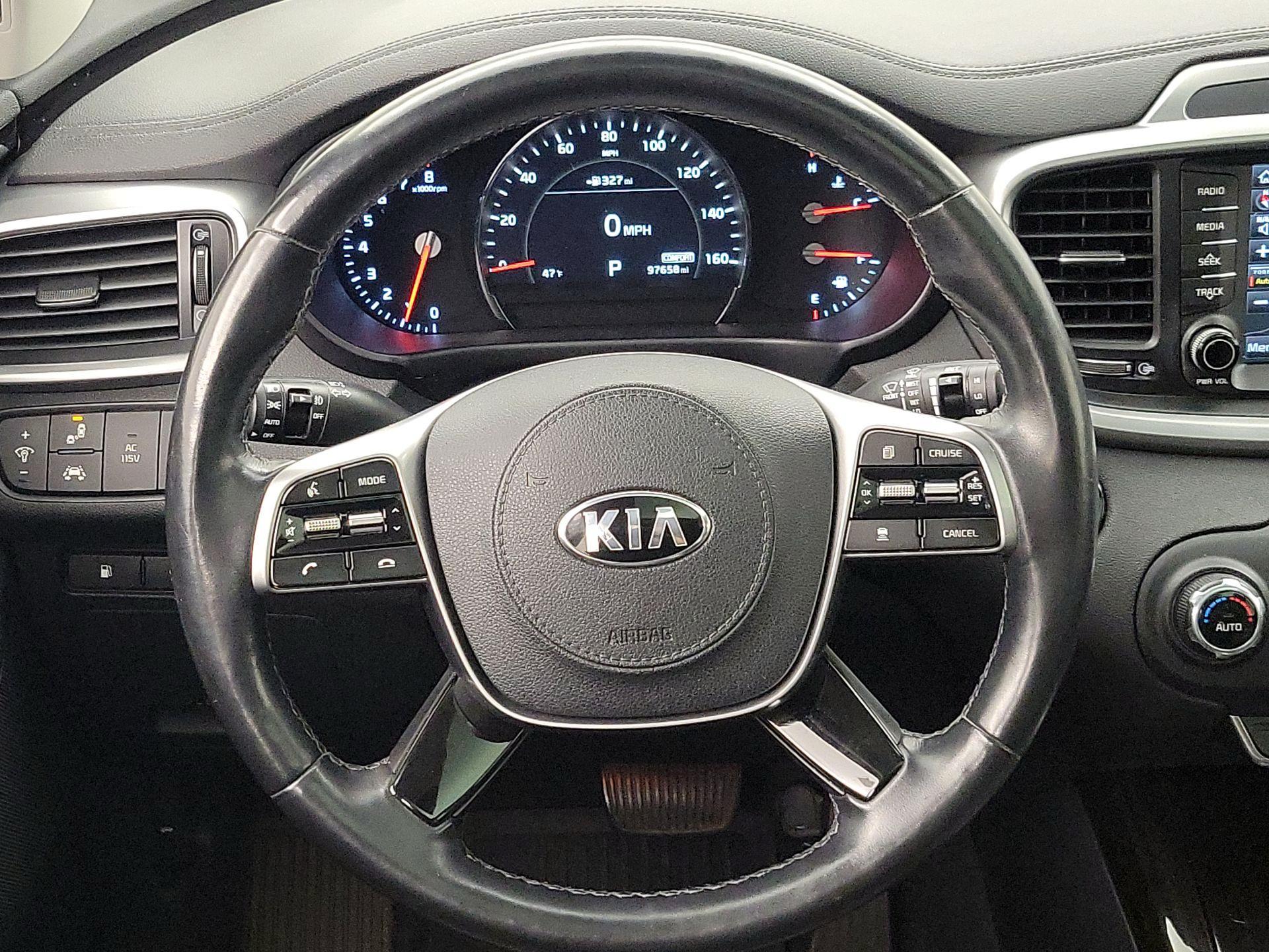 Thumbnail: 2019 Kia Sorento - 10