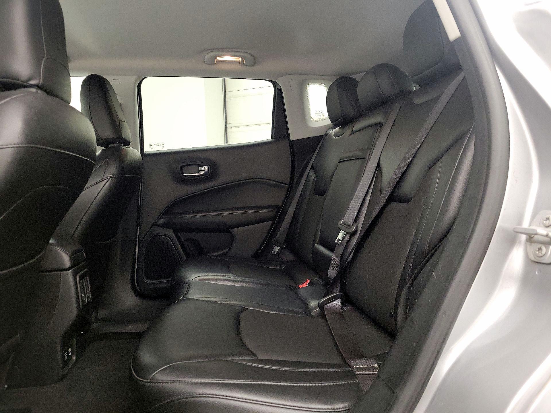 Thumbnail: 2018 Jeep Compass - 19