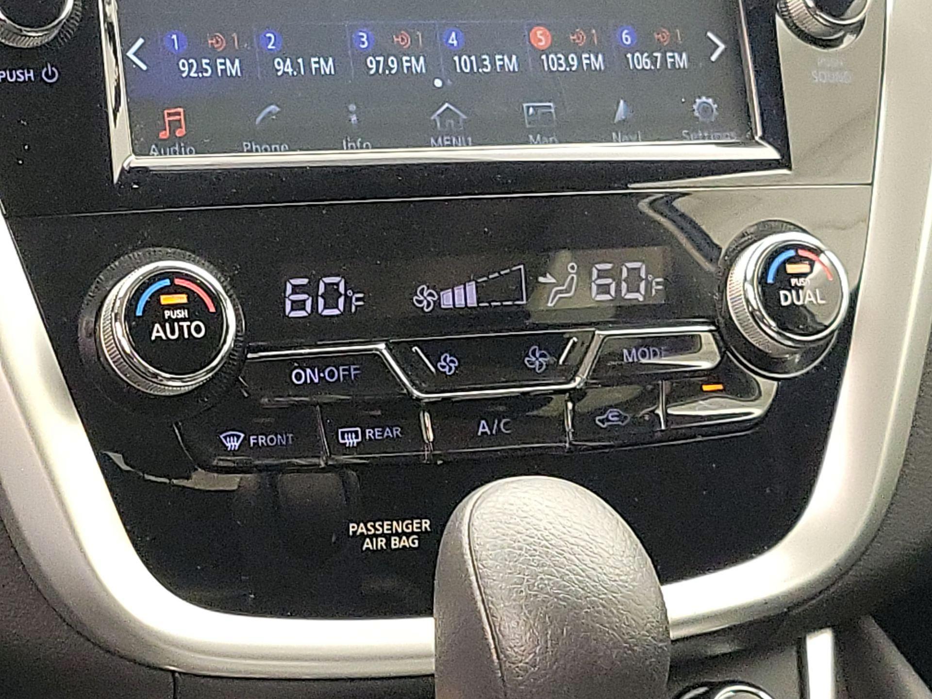 Thumbnail: 2018 Nissan Murano - 17