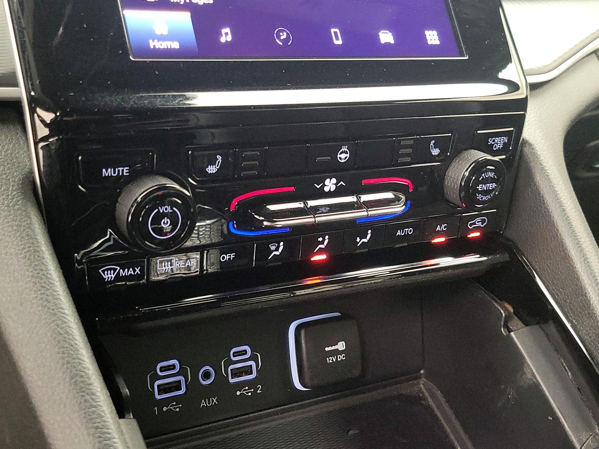 Thumbnail: 2023 Jeep Grand Cherokee - 16