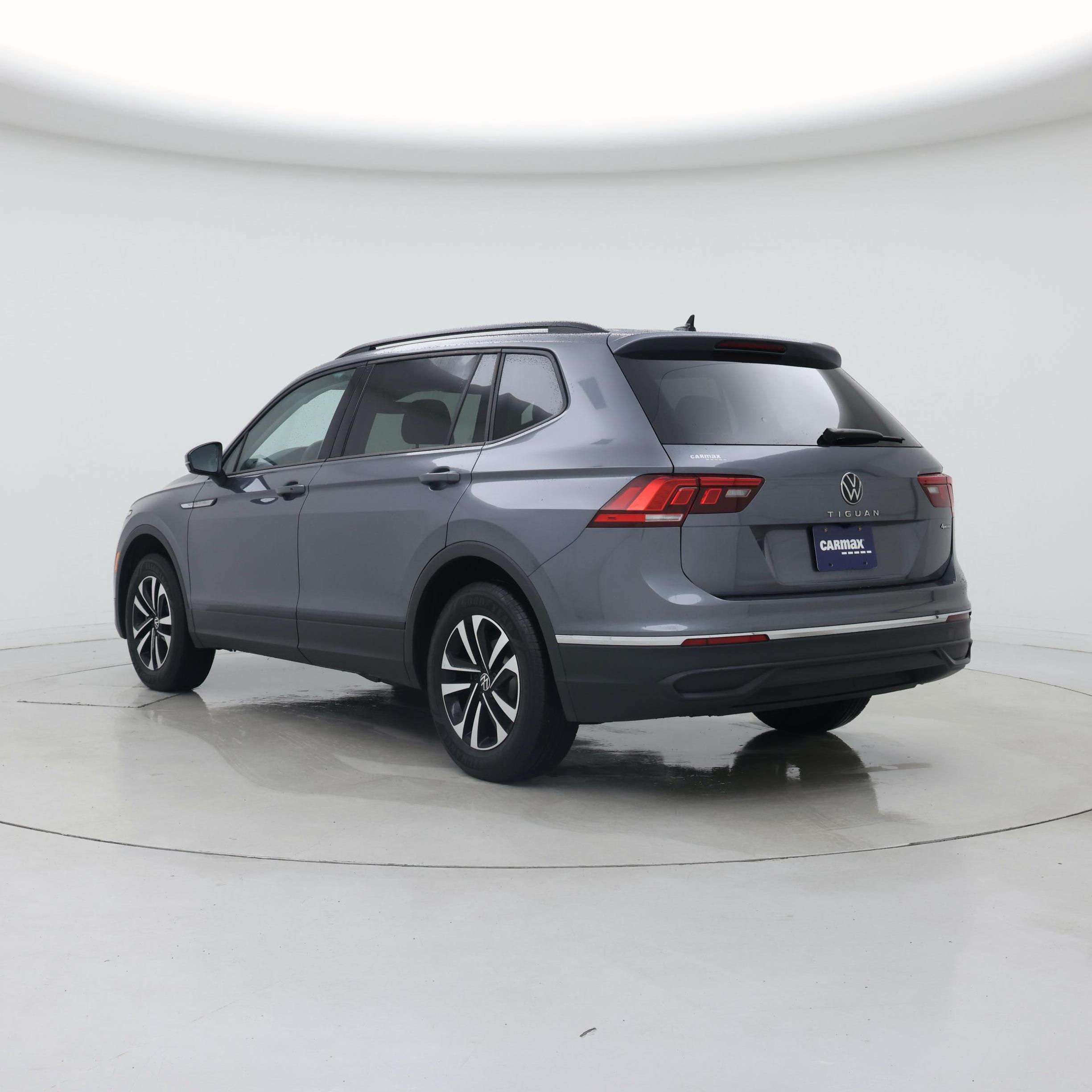 Thumbnail: 2024 Volkswagen Tiguan - 2