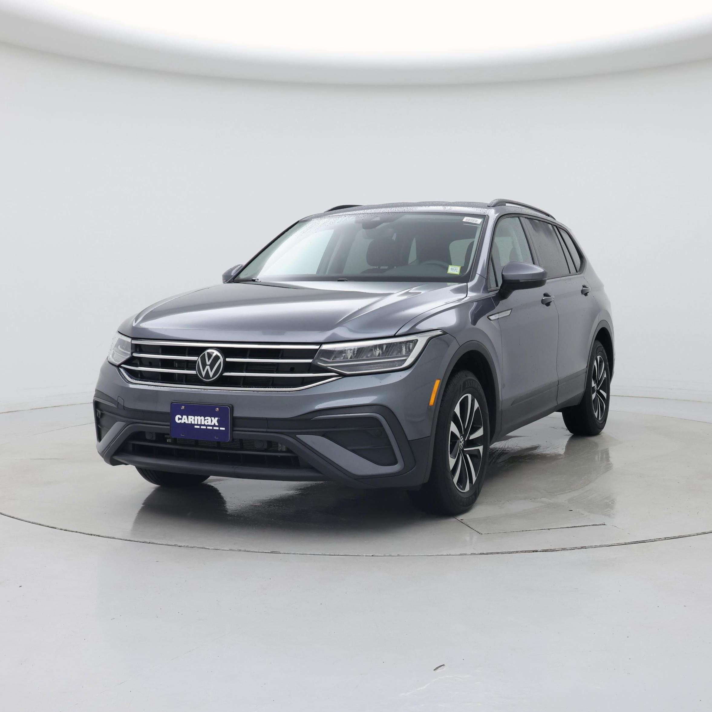 Thumbnail: 2024 Volkswagen Tiguan - 4