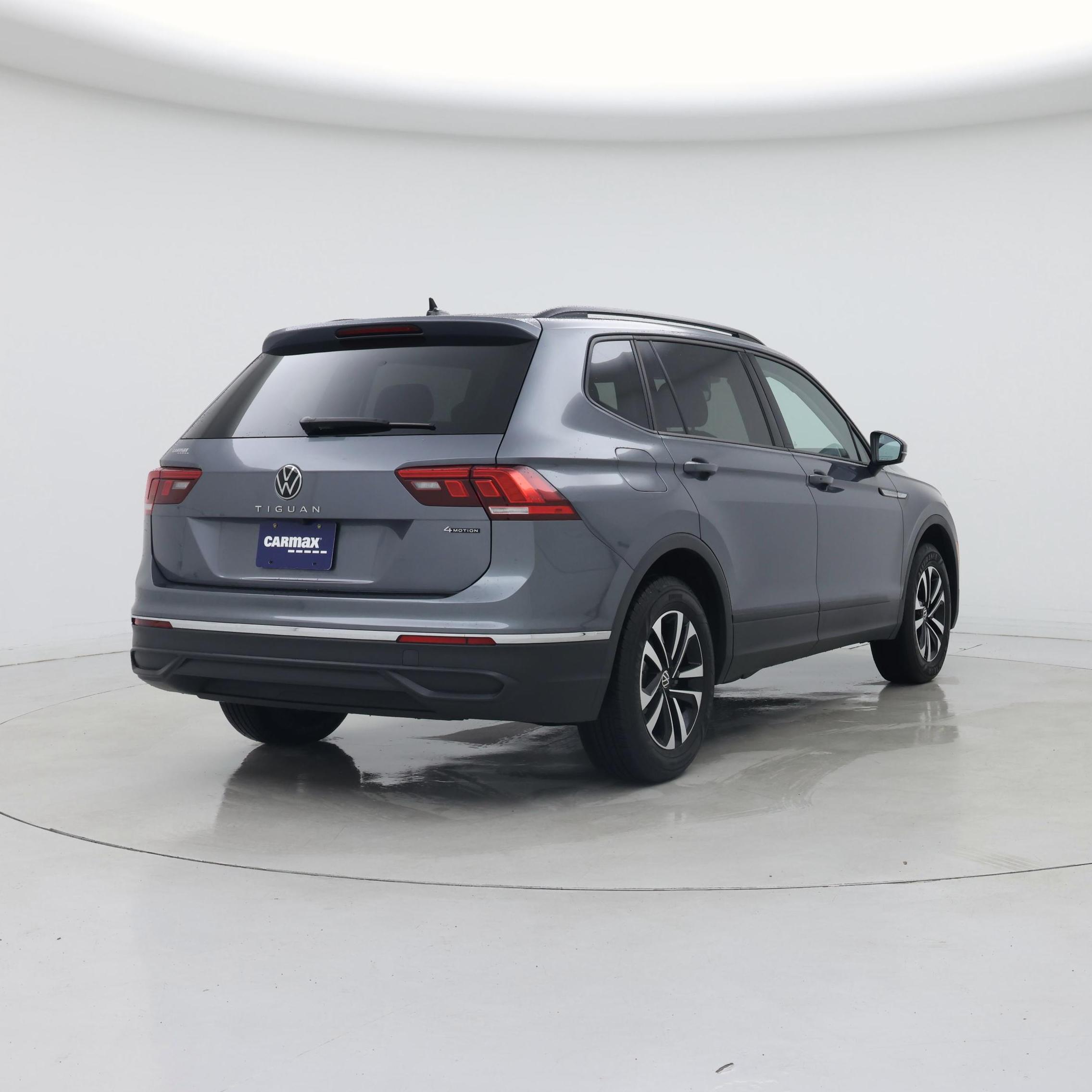 Thumbnail: 2024 Volkswagen Tiguan - 8