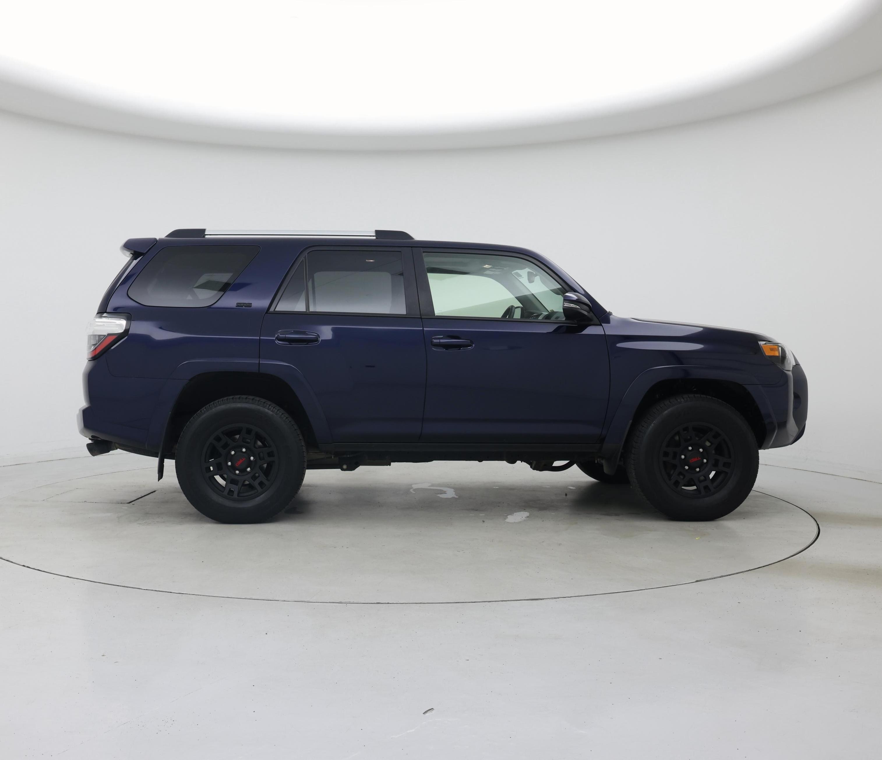 Thumbnail: 2023 Toyota 4Runner - 7